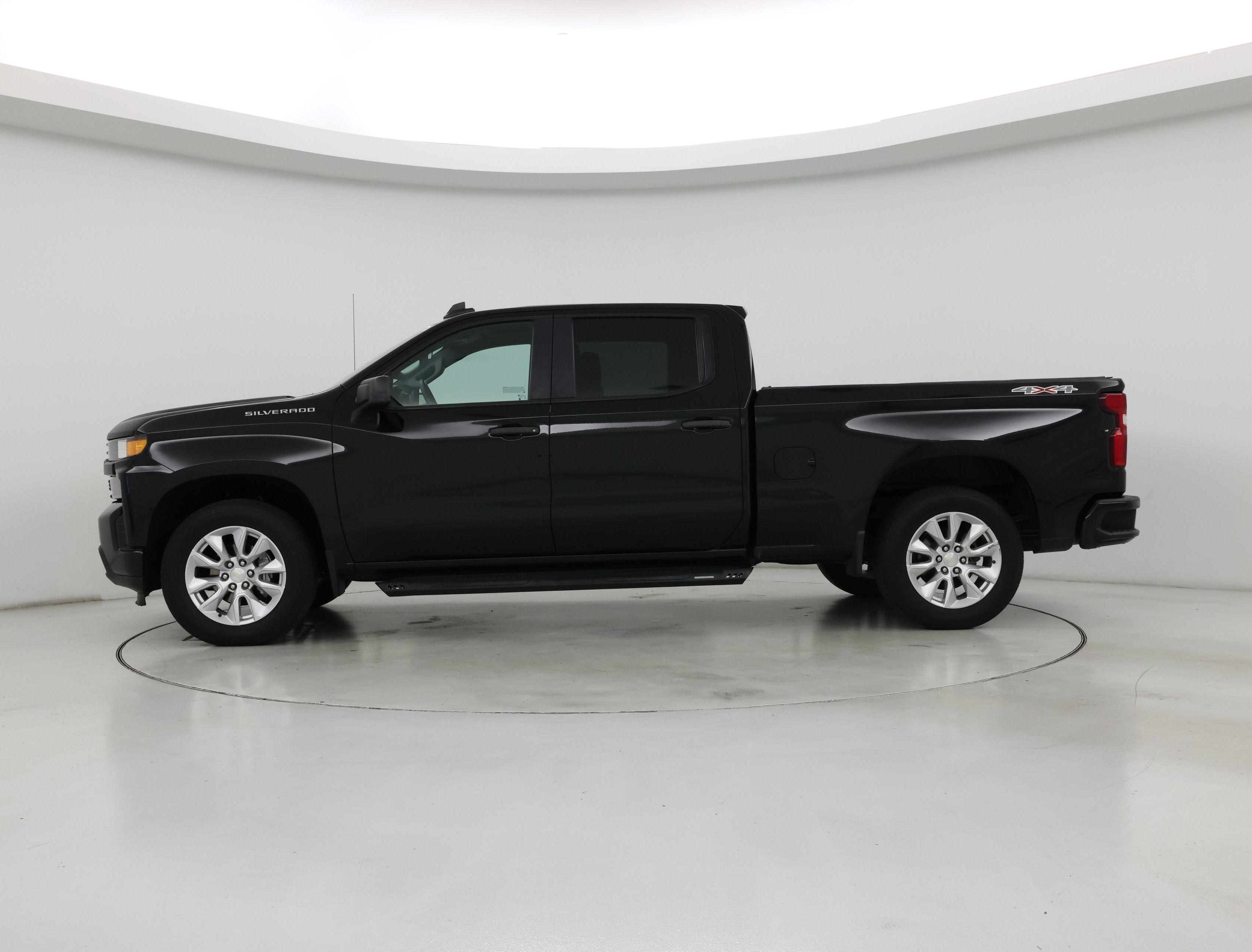 Thumbnail: 2021 Chevrolet Silverado 1500 - 3