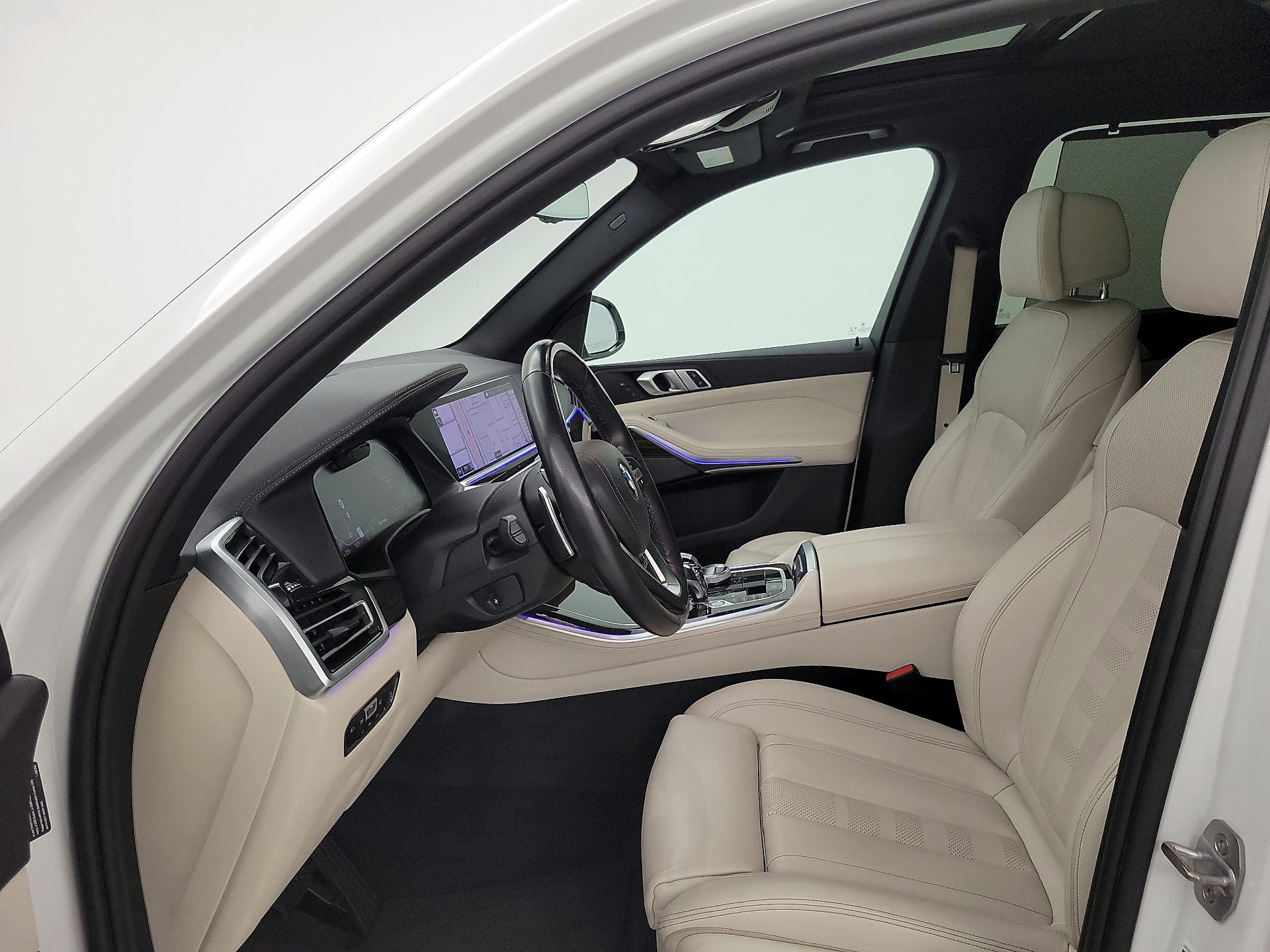 Thumbnail: 2020 BMW X5 - 11