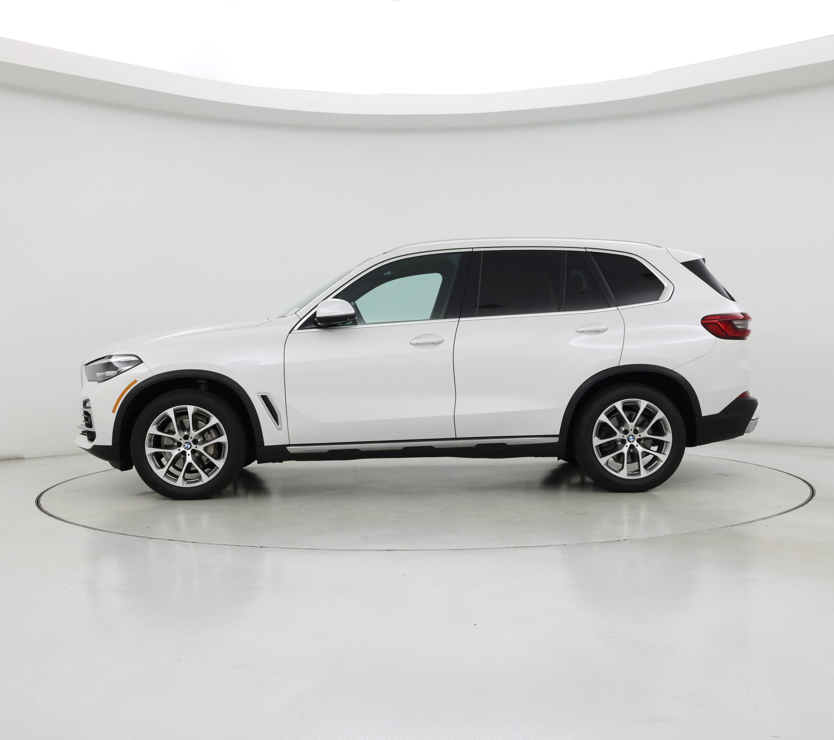 Thumbnail: 2020 BMW X5 - 3
