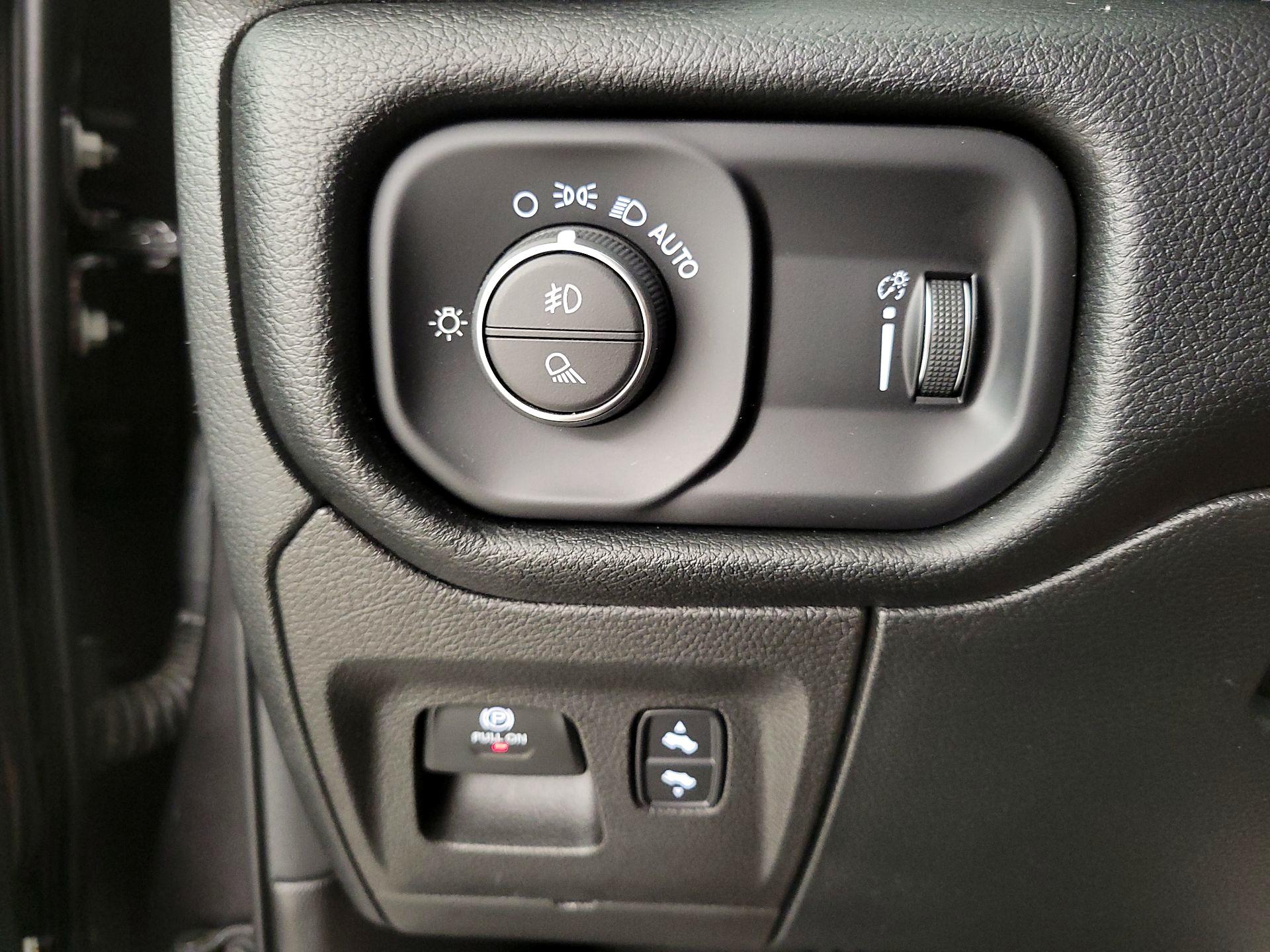 Thumbnail: 2022 RAM 1500 - 13