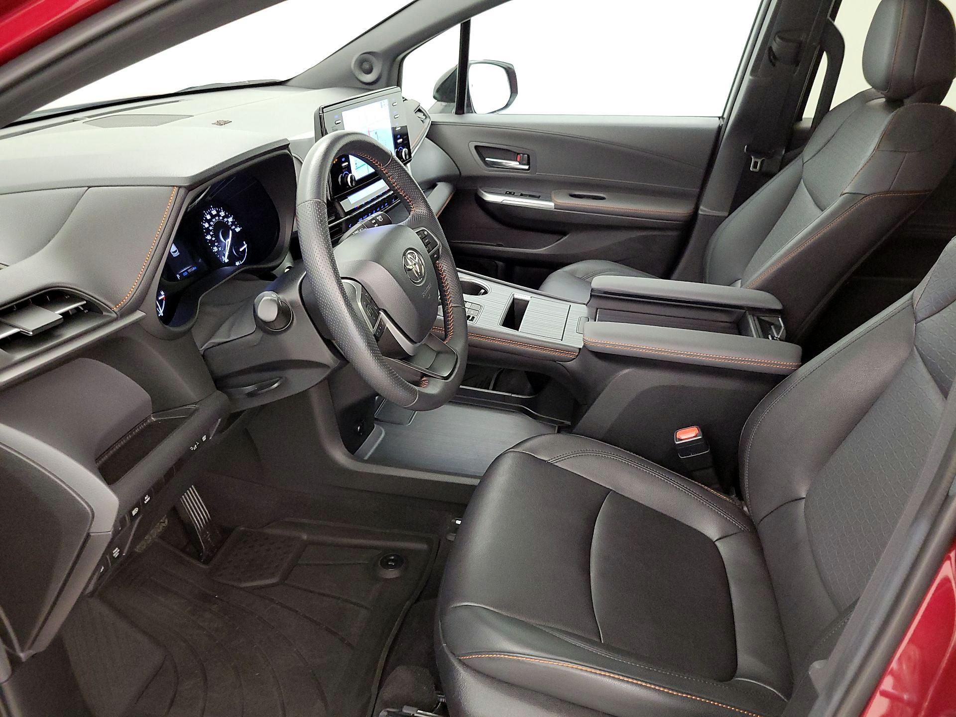 Thumbnail: 2024 Toyota Sienna - 11
