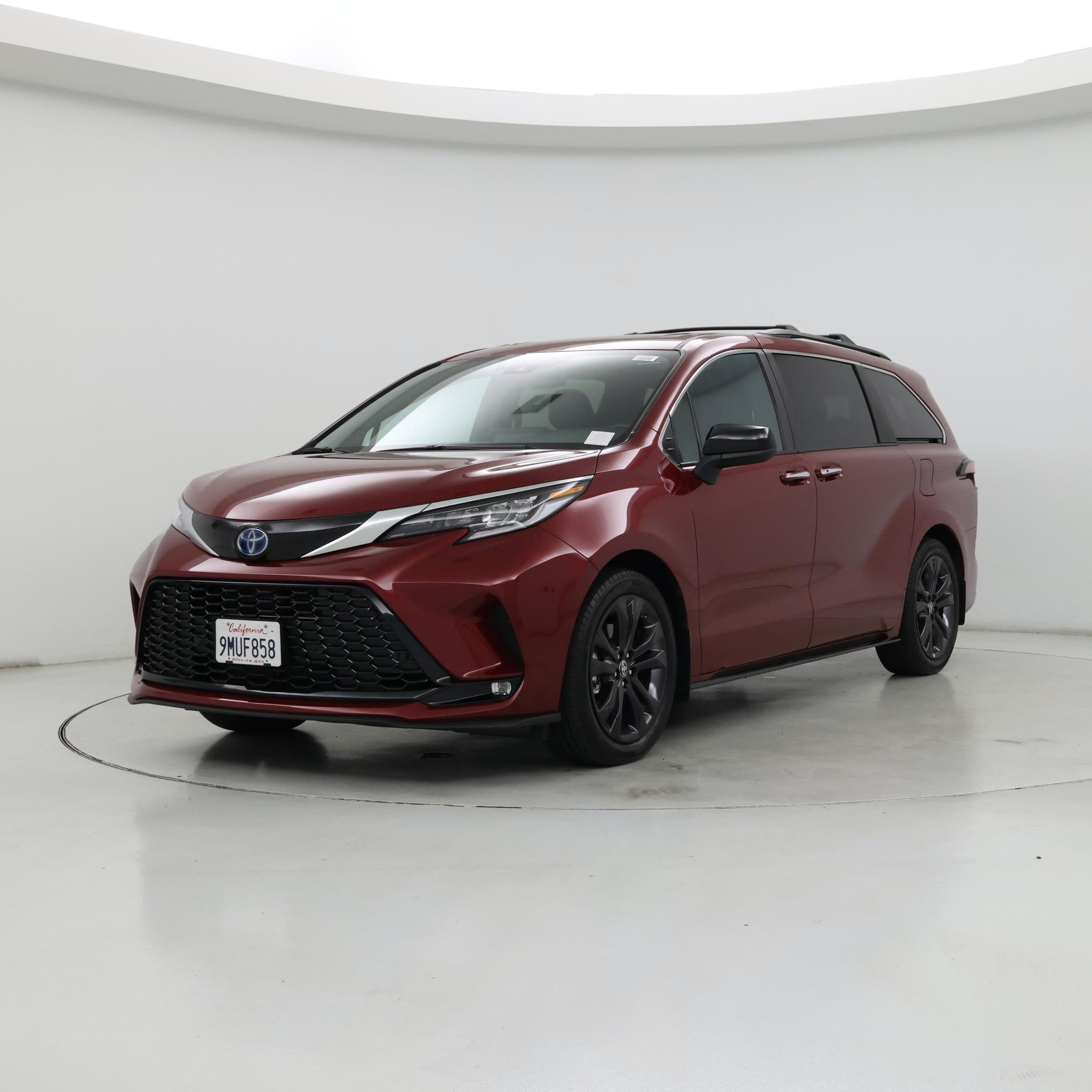 Thumbnail: 2024 Toyota Sienna - 4