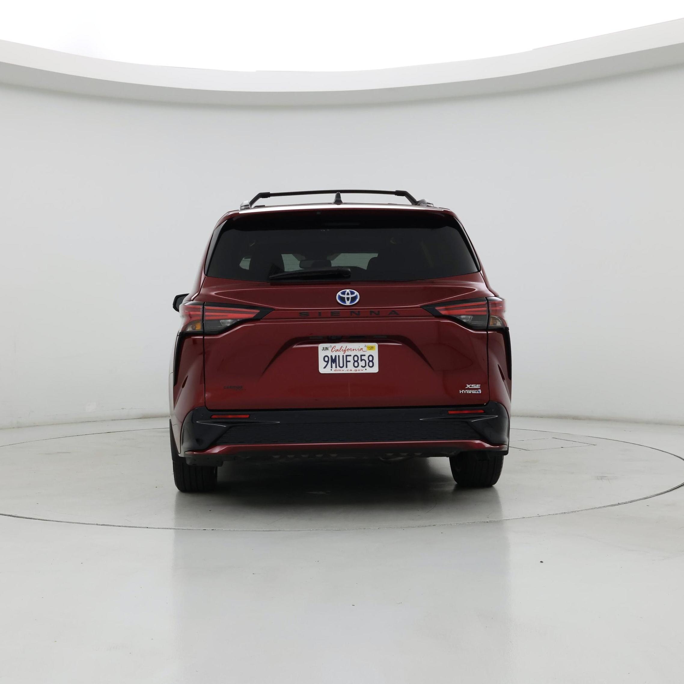 Thumbnail: 2024 Toyota Sienna - 6