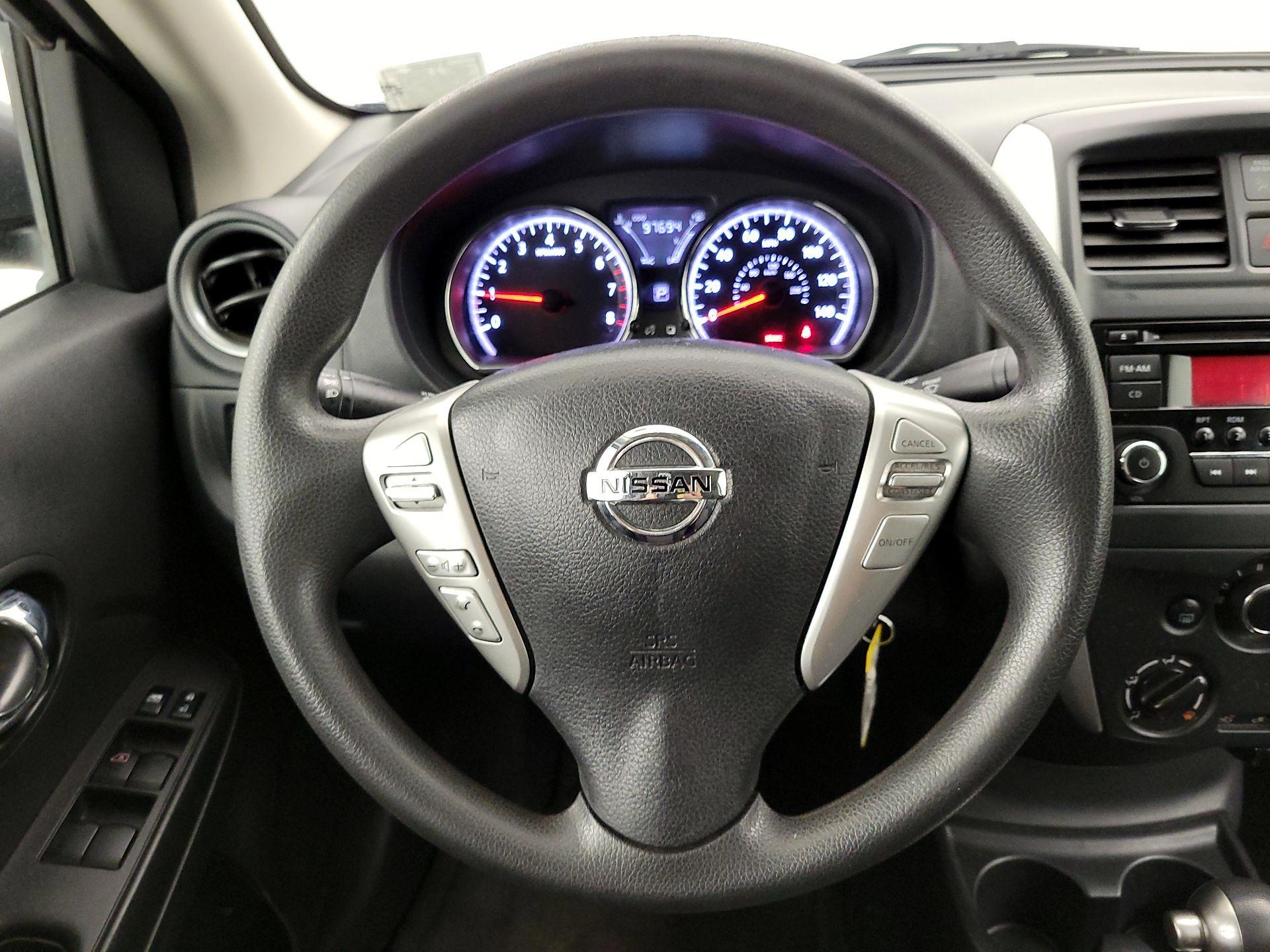 Thumbnail: 2016 Nissan Versa - 10