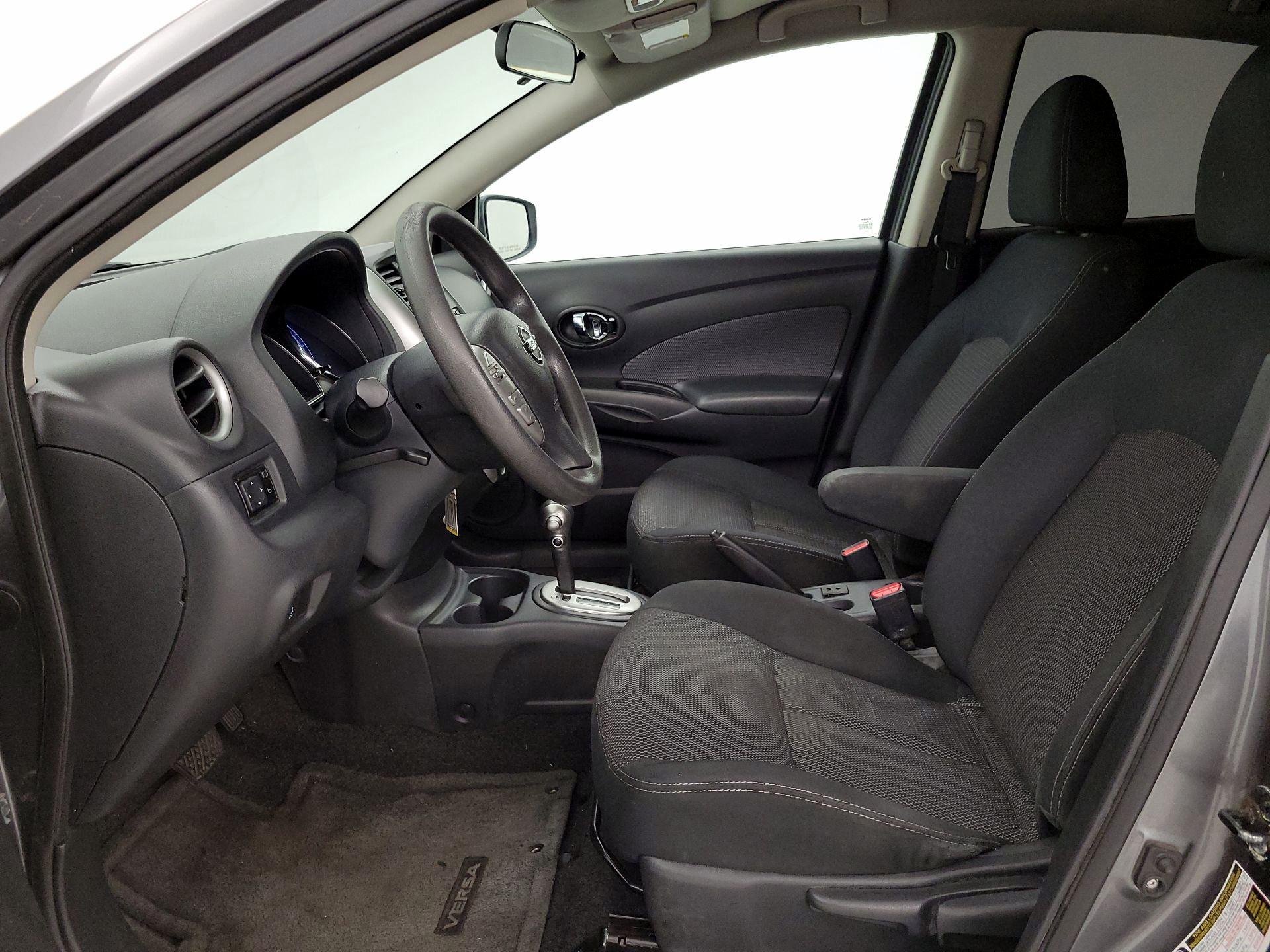 Thumbnail: 2016 Nissan Versa - 11