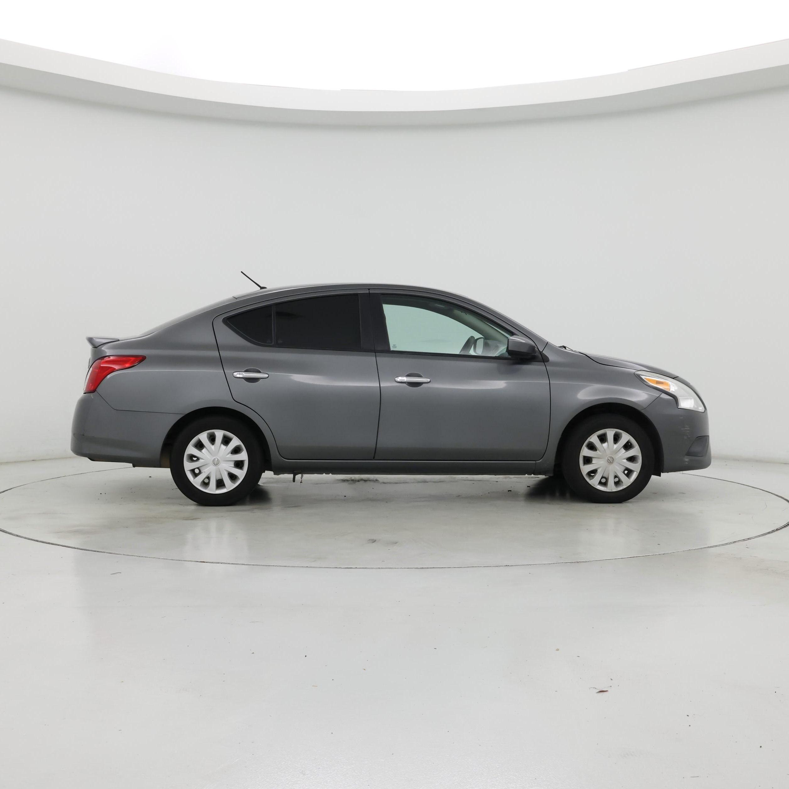 Thumbnail: 2016 Nissan Versa - 7