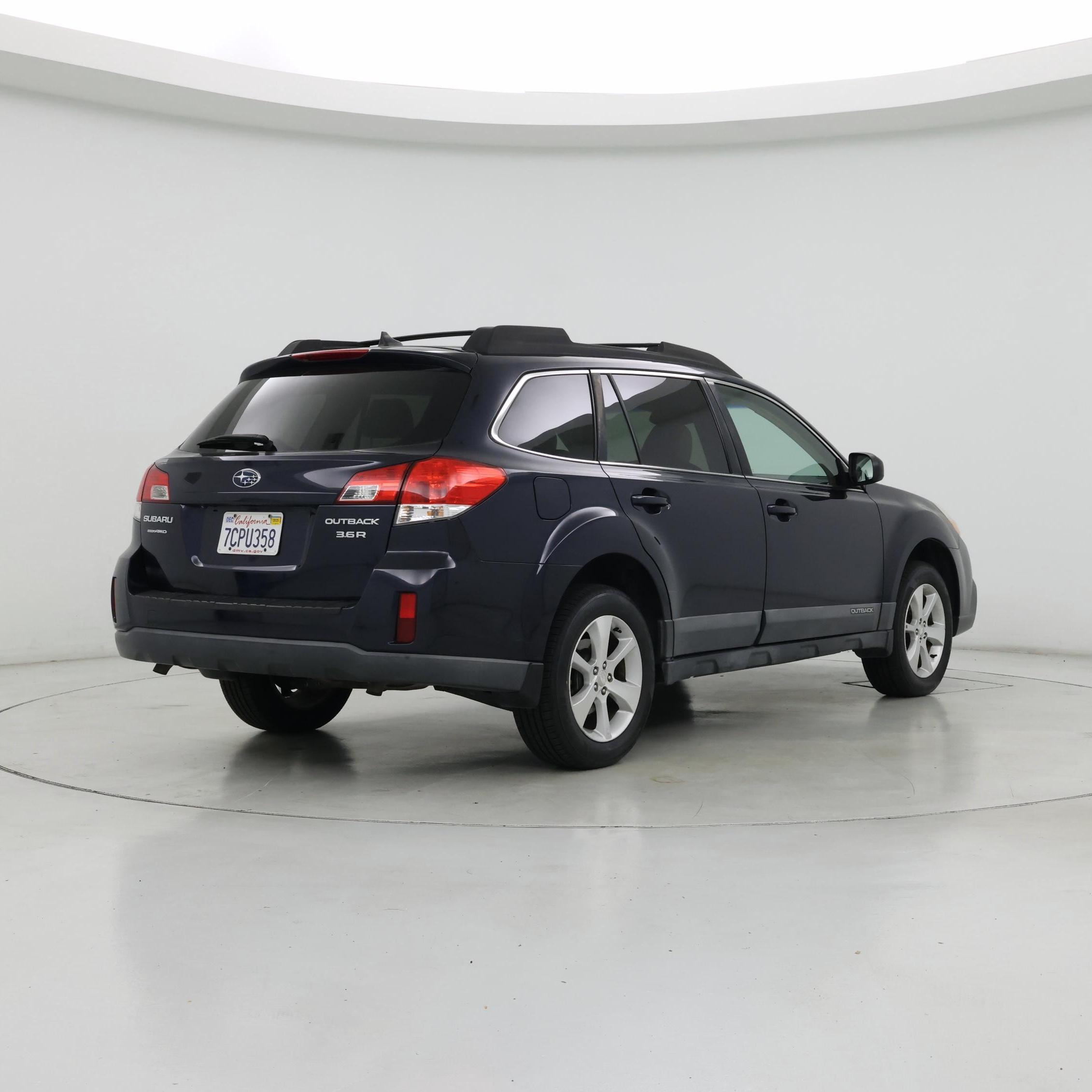 Thumbnail: 2014 Subaru Outback - 8