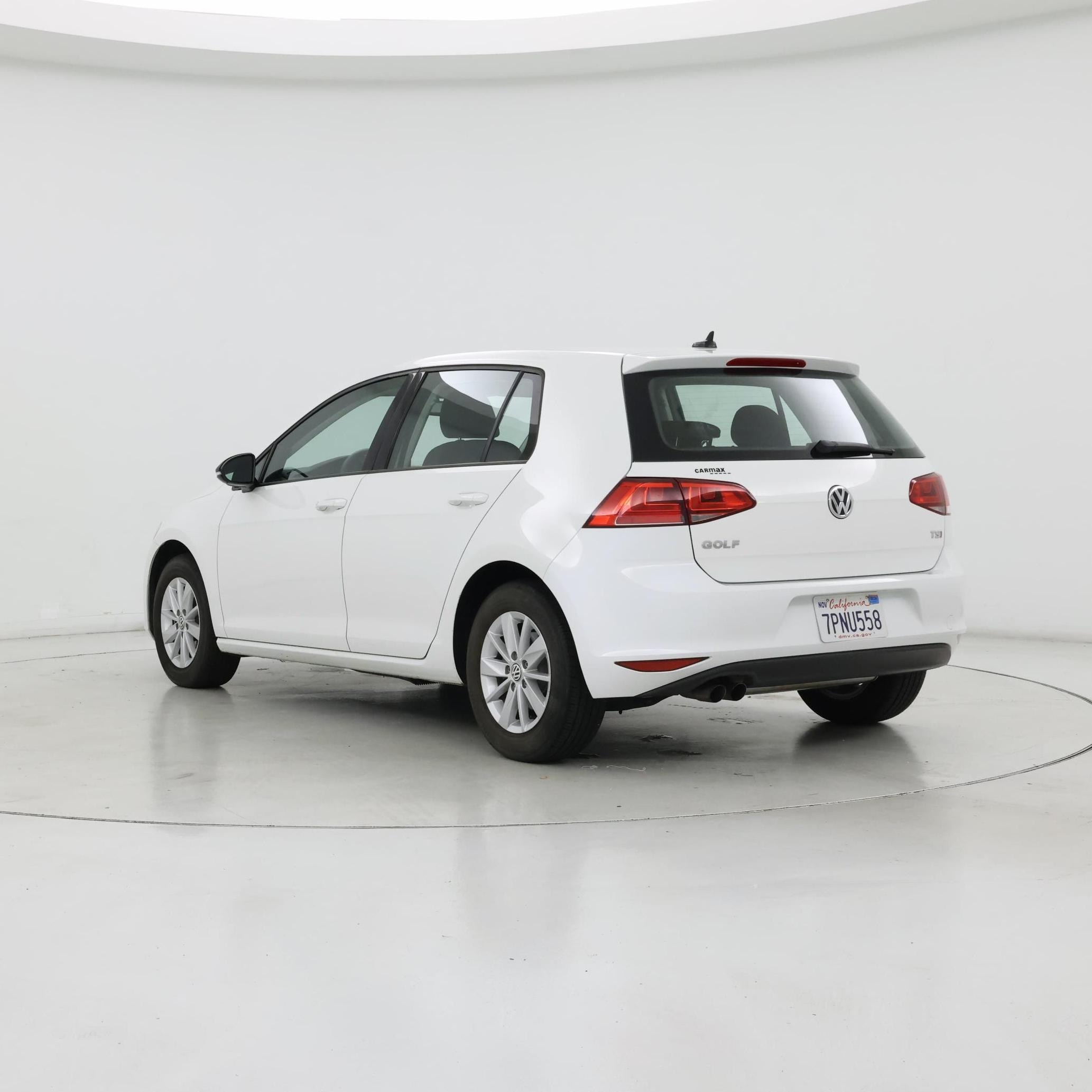Thumbnail: 2016 Volkswagen Golf - 2
