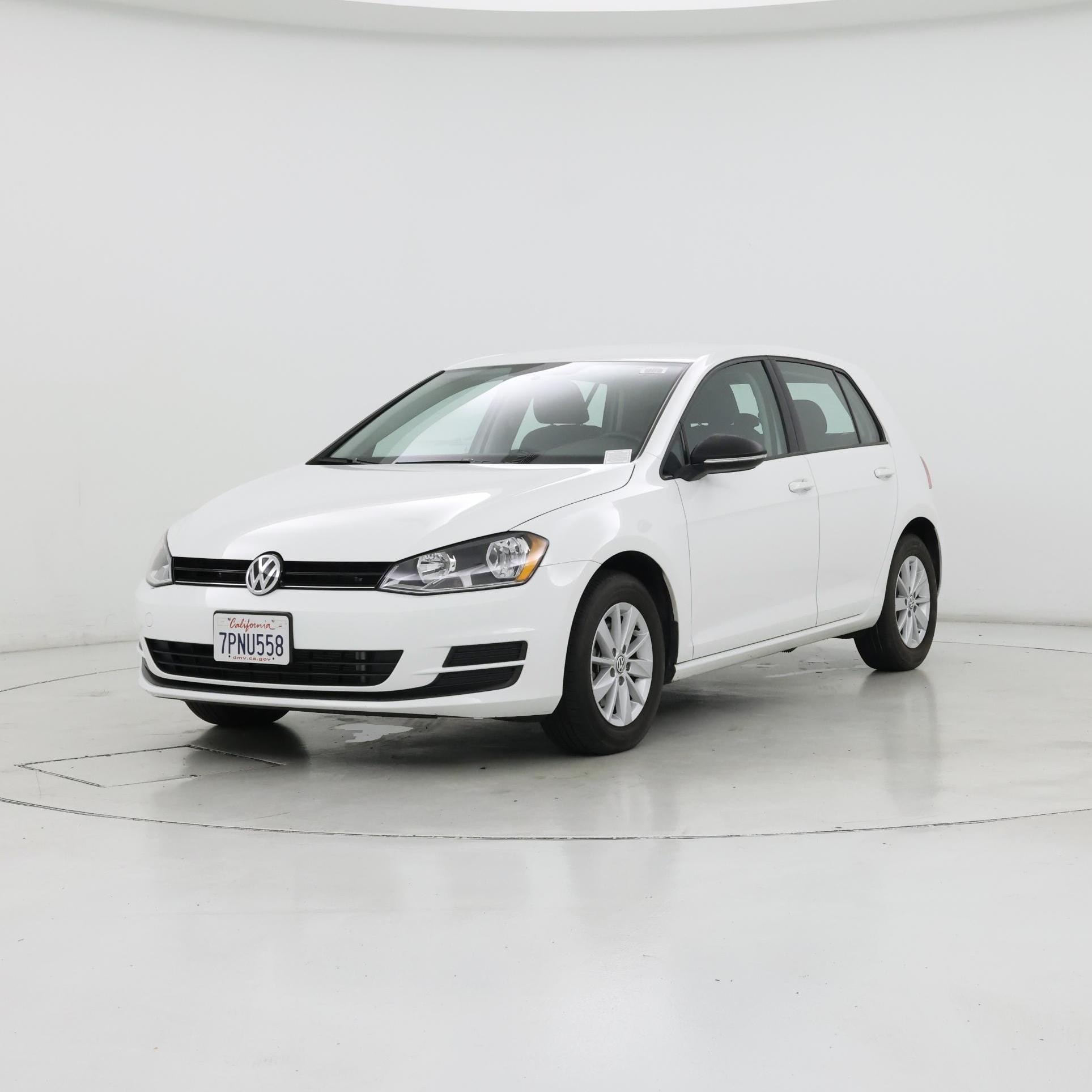 Thumbnail: 2016 Volkswagen Golf - 4