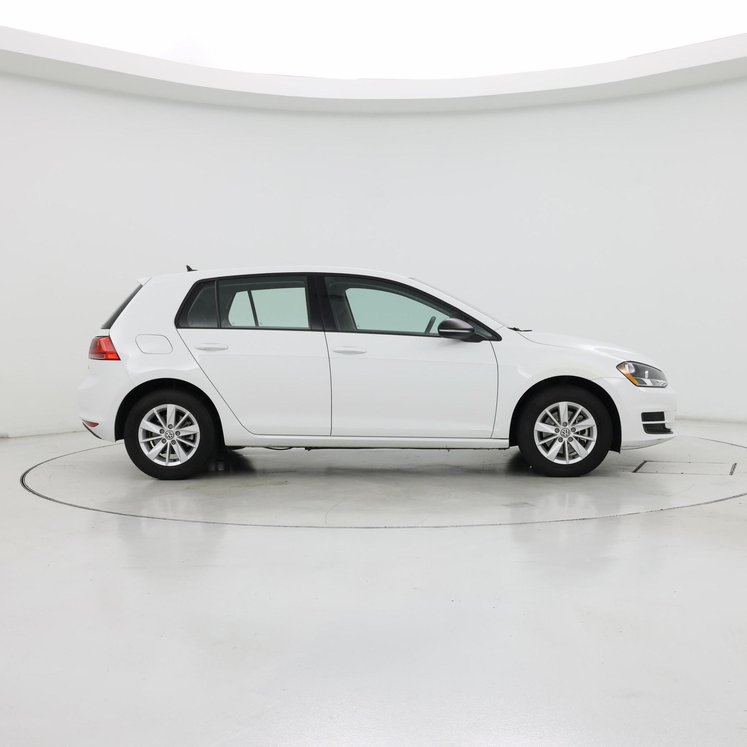 Thumbnail: 2016 Volkswagen Golf - 7