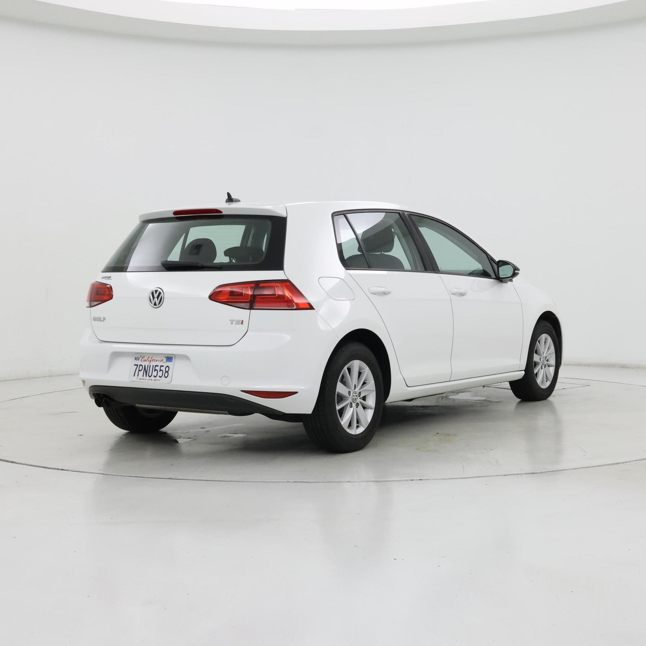 Thumbnail: 2016 Volkswagen Golf - 8