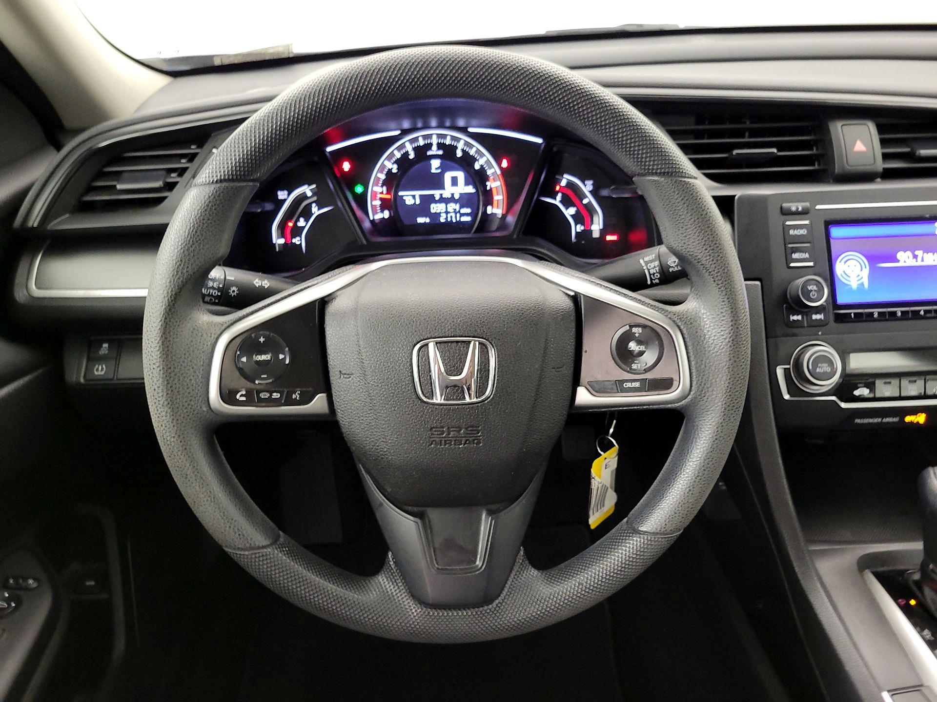 Thumbnail: 2017 Honda Civic - 10