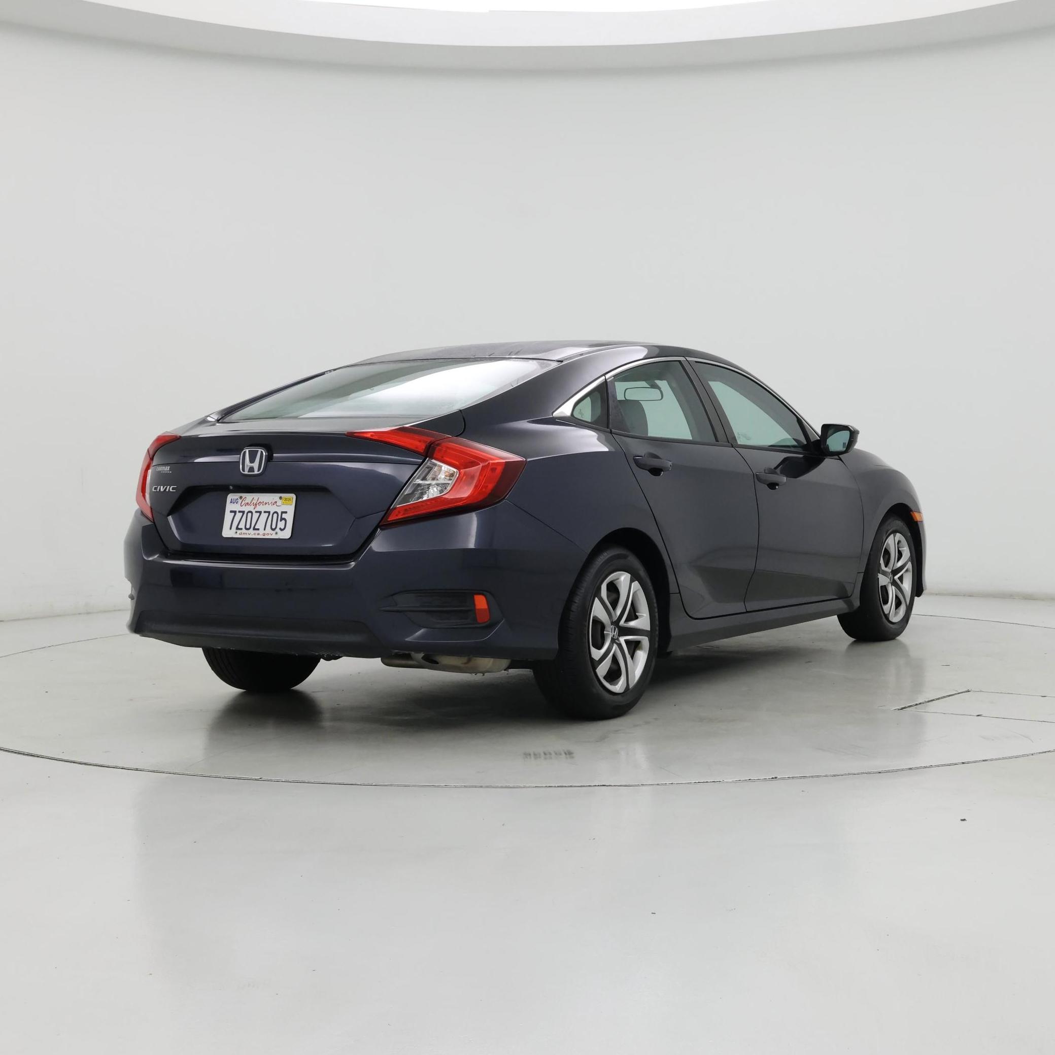 Thumbnail: 2017 Honda Civic - 8