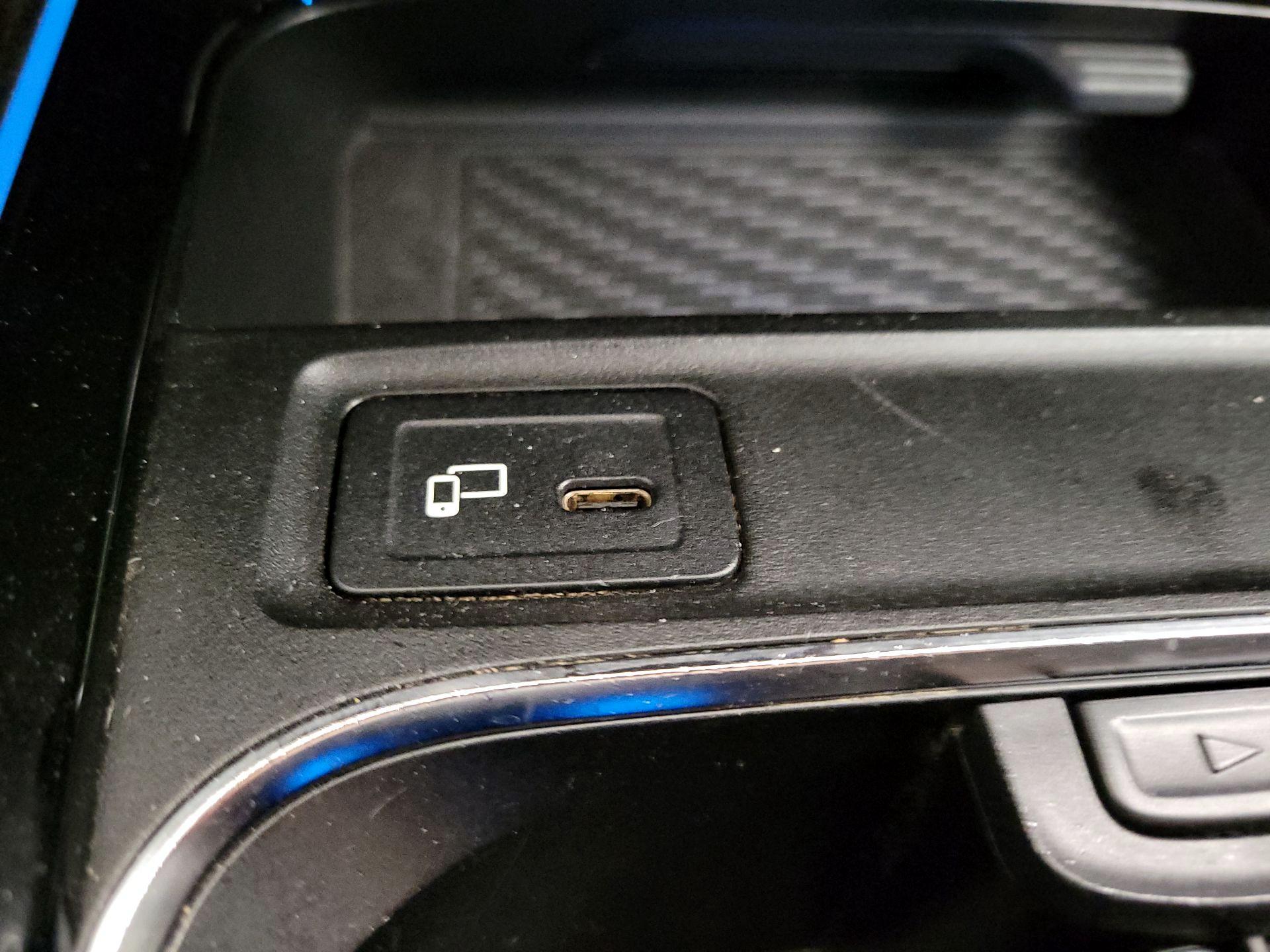 Thumbnail: 2021 Mercedes-Benz GLA - 18