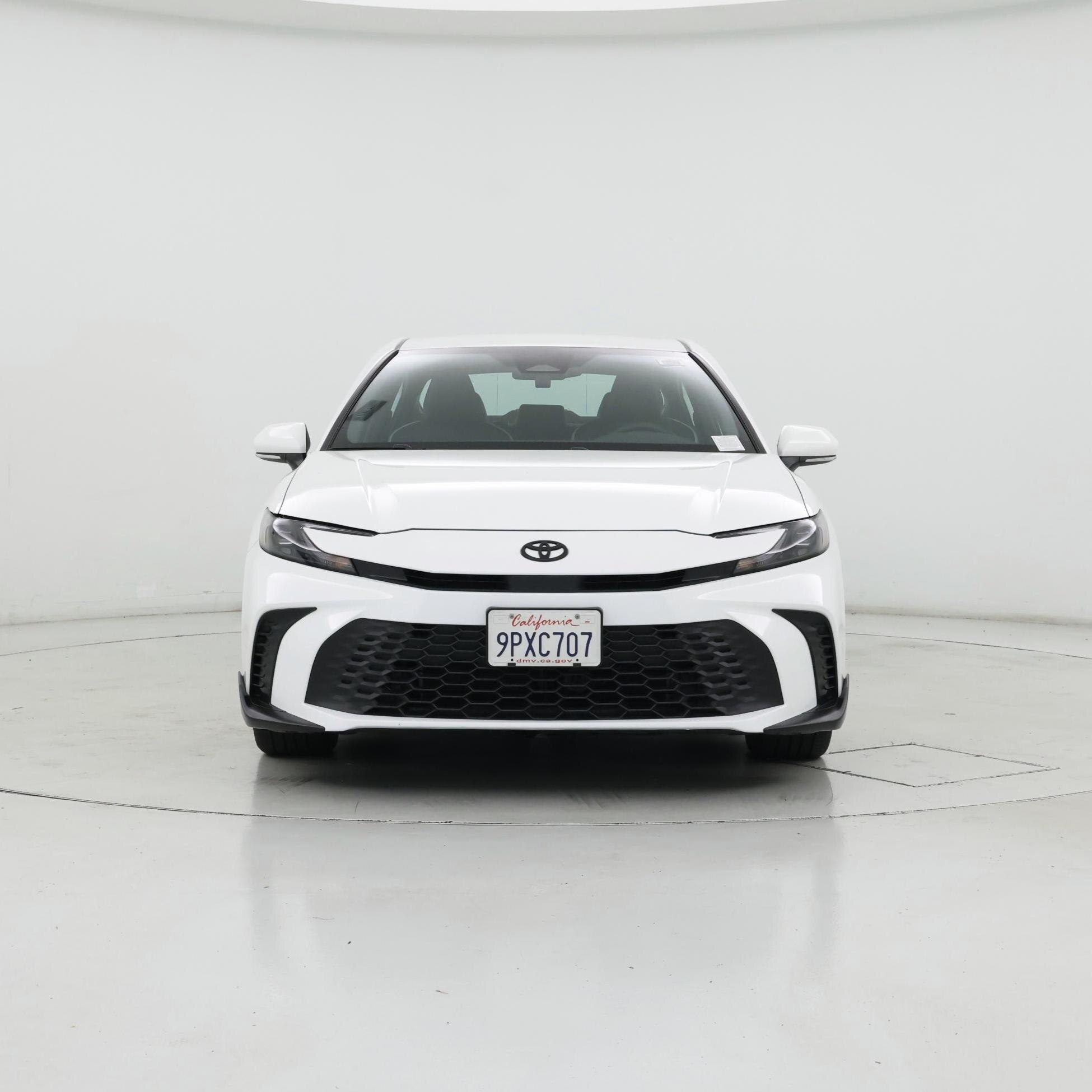 Thumbnail: 2025 Toyota Camry - 5