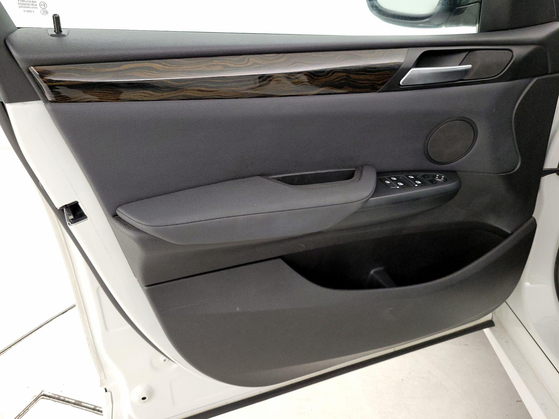 Thumbnail: 2014 BMW X3 - 12