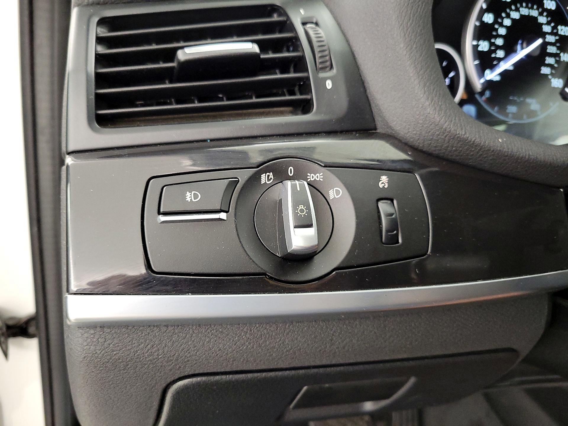 Thumbnail: 2014 BMW X3 - 13