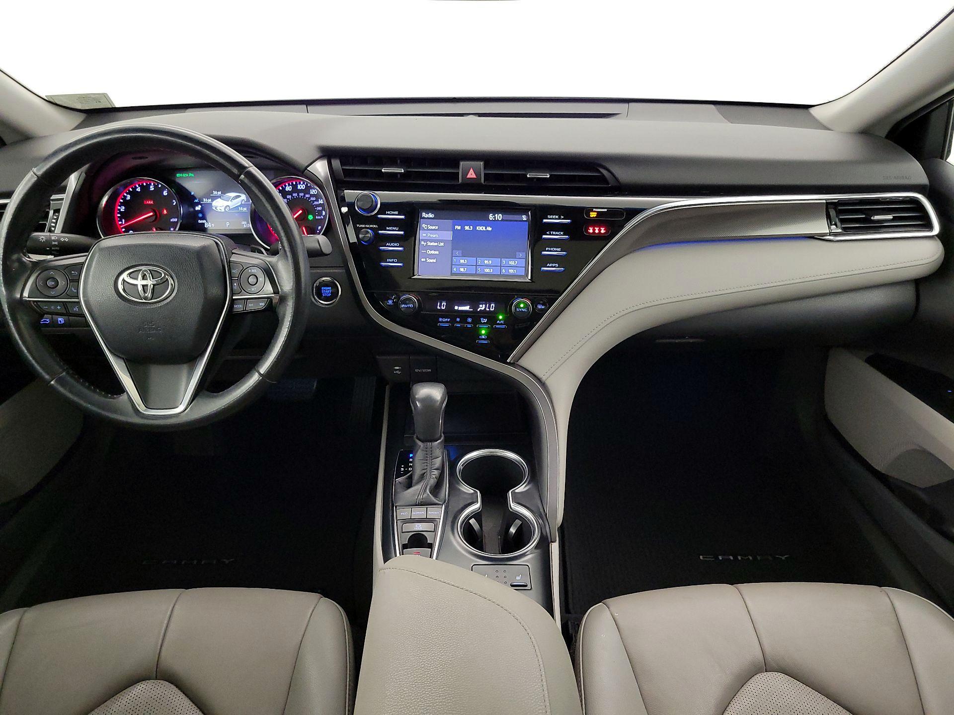 Thumbnail: 2018 Toyota Camry - 9