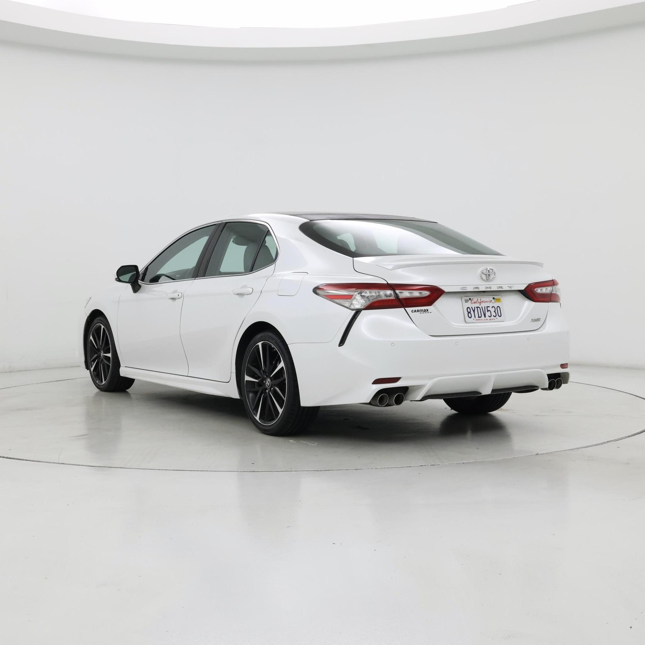 Thumbnail: 2018 Toyota Camry - 2