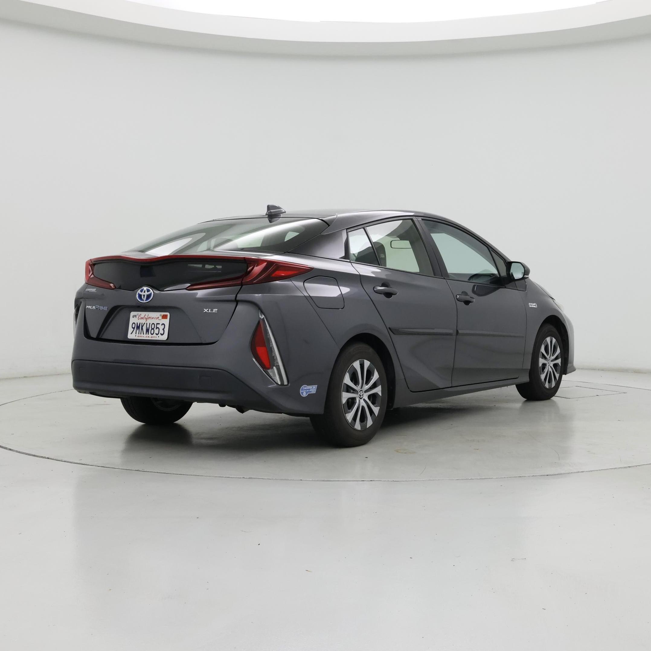 Thumbnail: 2021 Toyota Prius Prime - 8