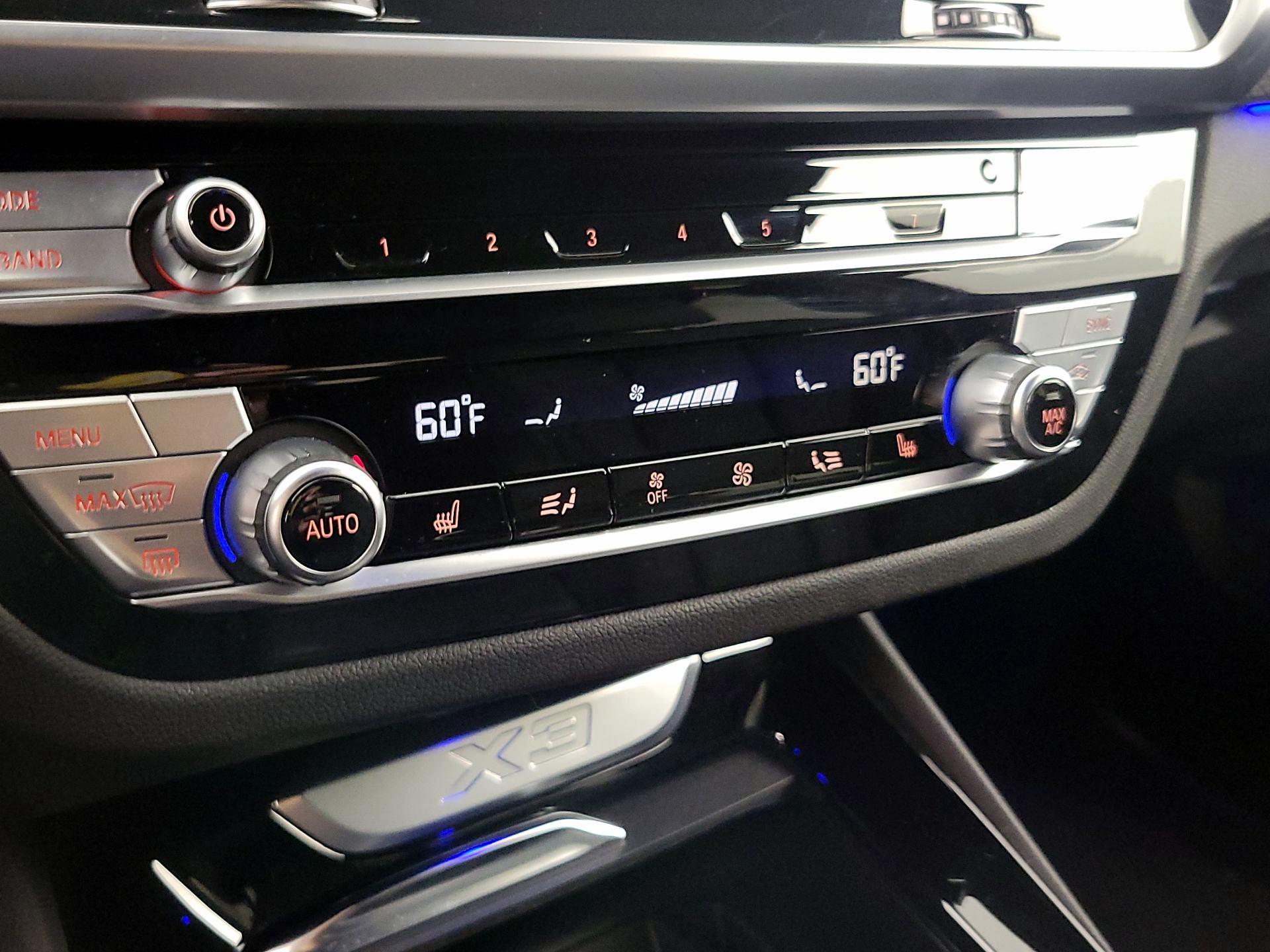 Thumbnail: 2021 BMW X3 - 17