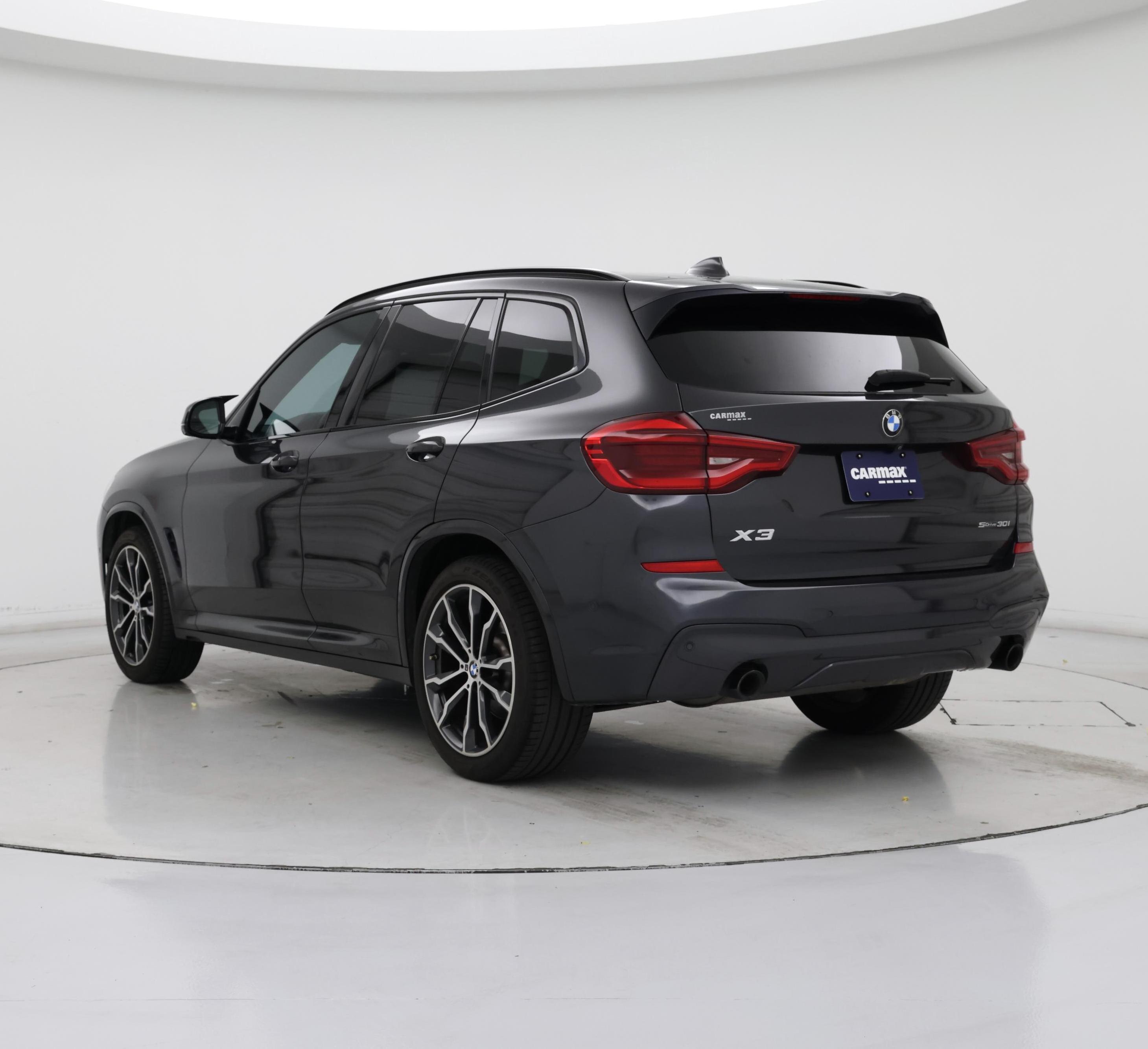 Thumbnail: 2021 BMW X3 - 2