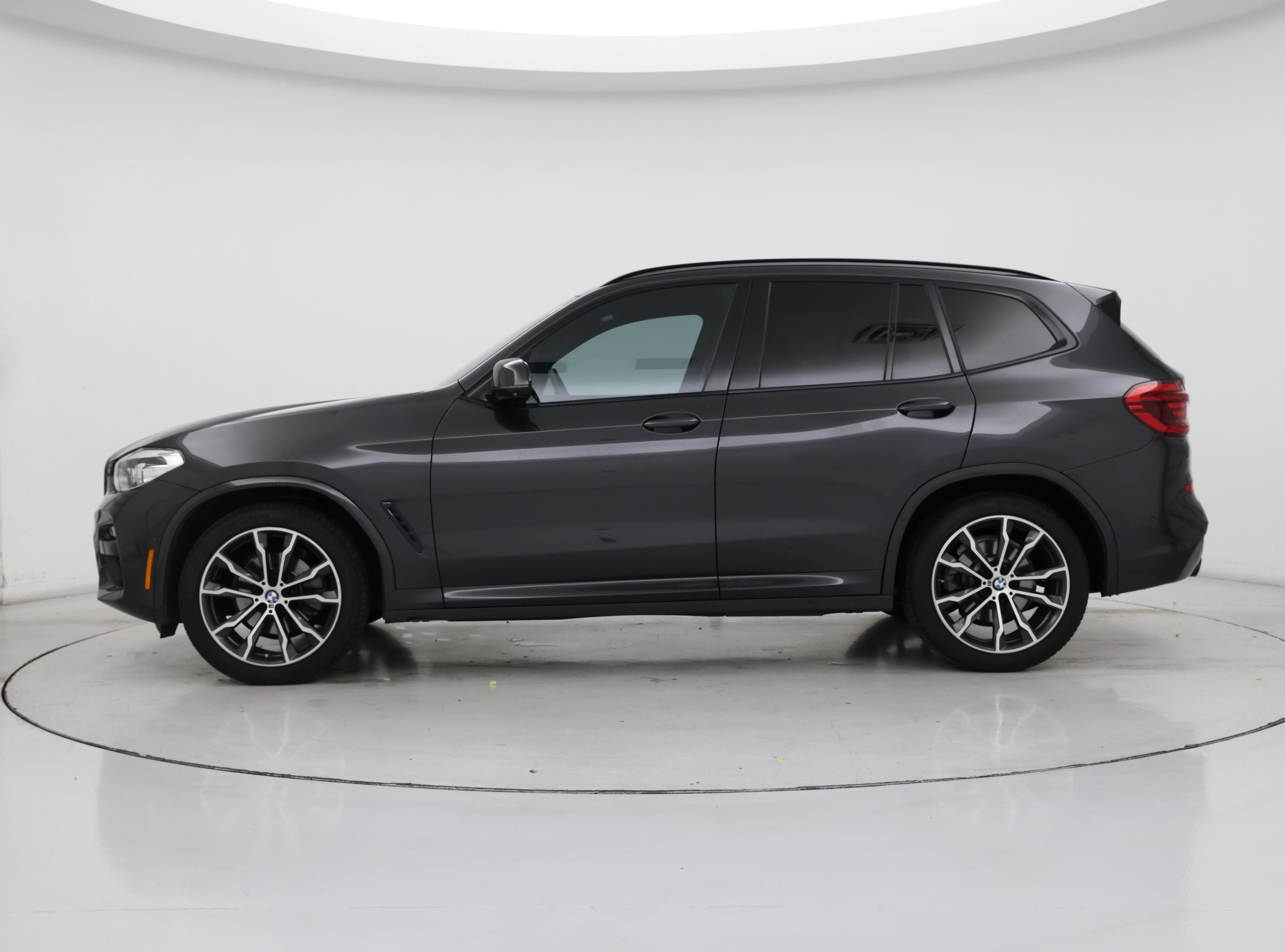 Thumbnail: 2021 BMW X3 - 3