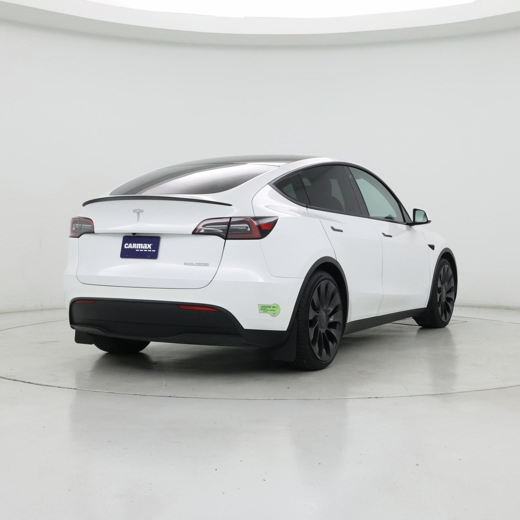 Thumbnail: 2023 Tesla Model Y - 8