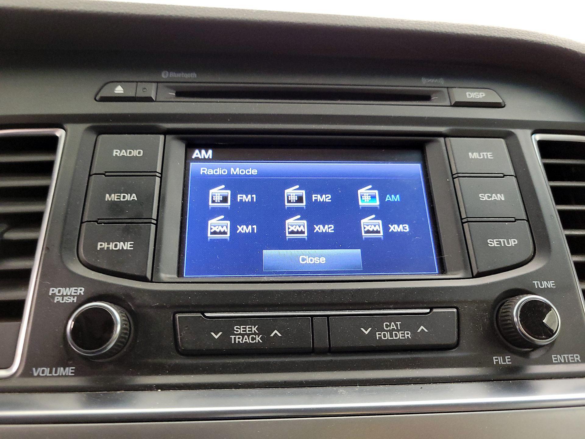 Thumbnail: 2015 Hyundai Sonata - 15