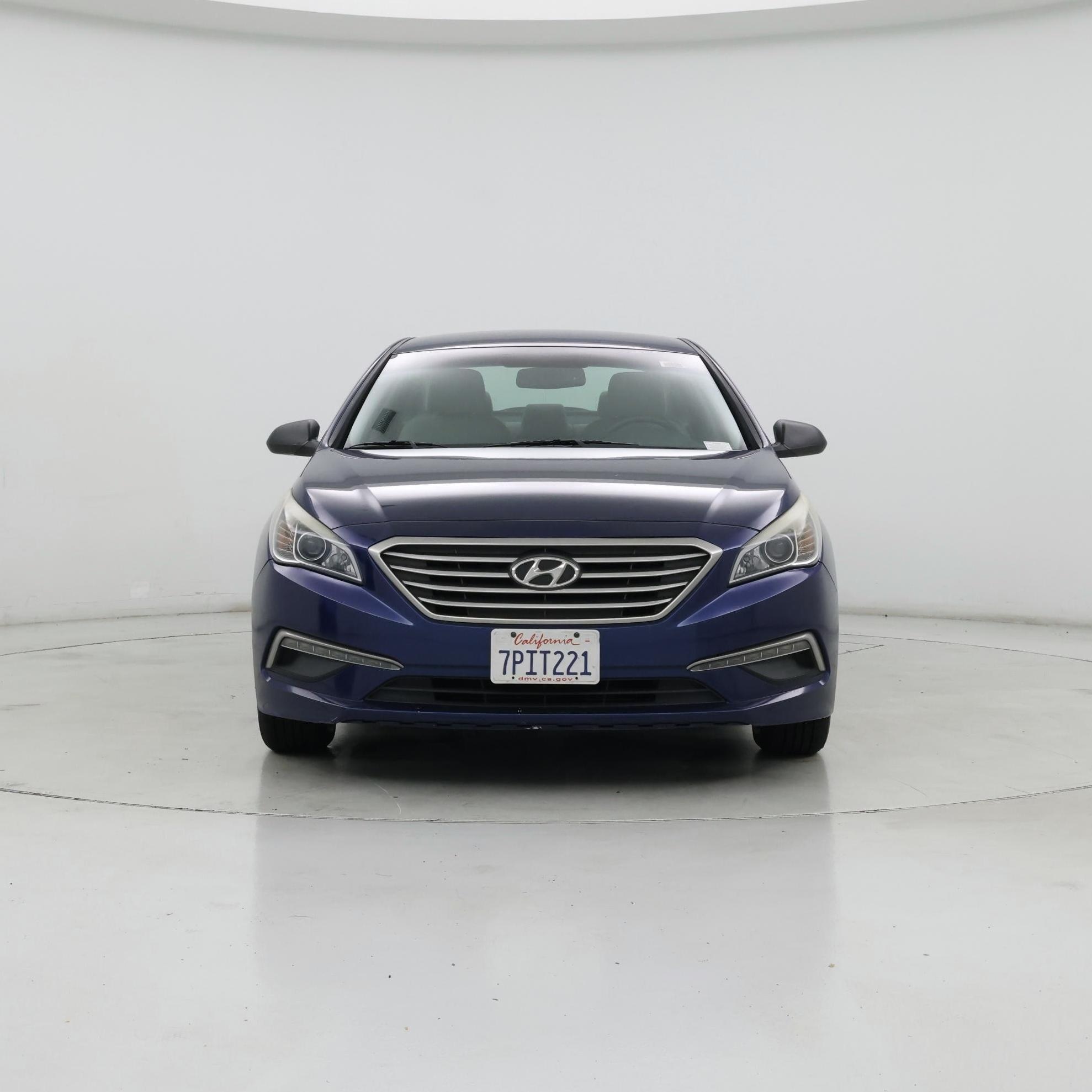 Thumbnail: 2015 Hyundai Sonata - 5