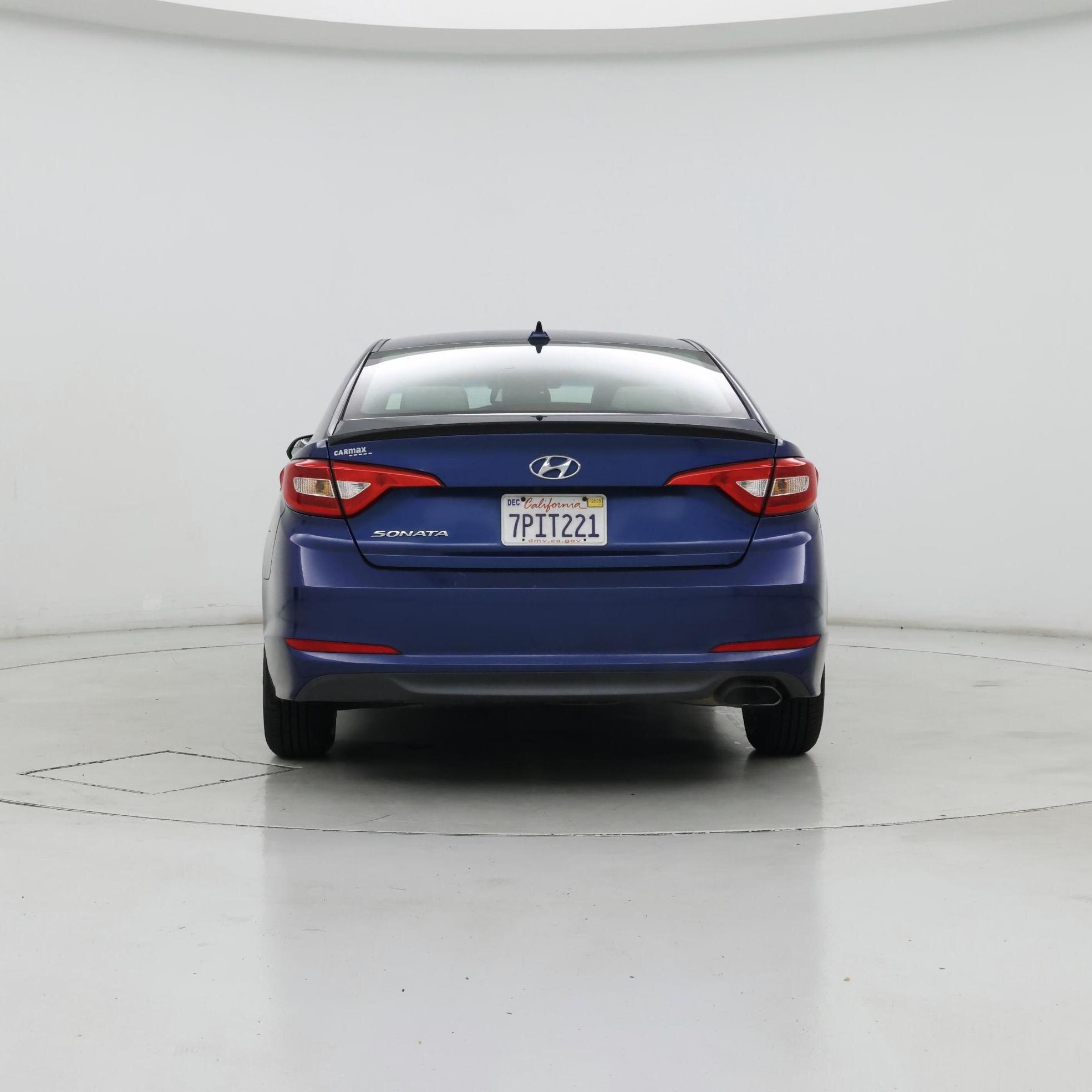 Thumbnail: 2015 Hyundai Sonata - 6