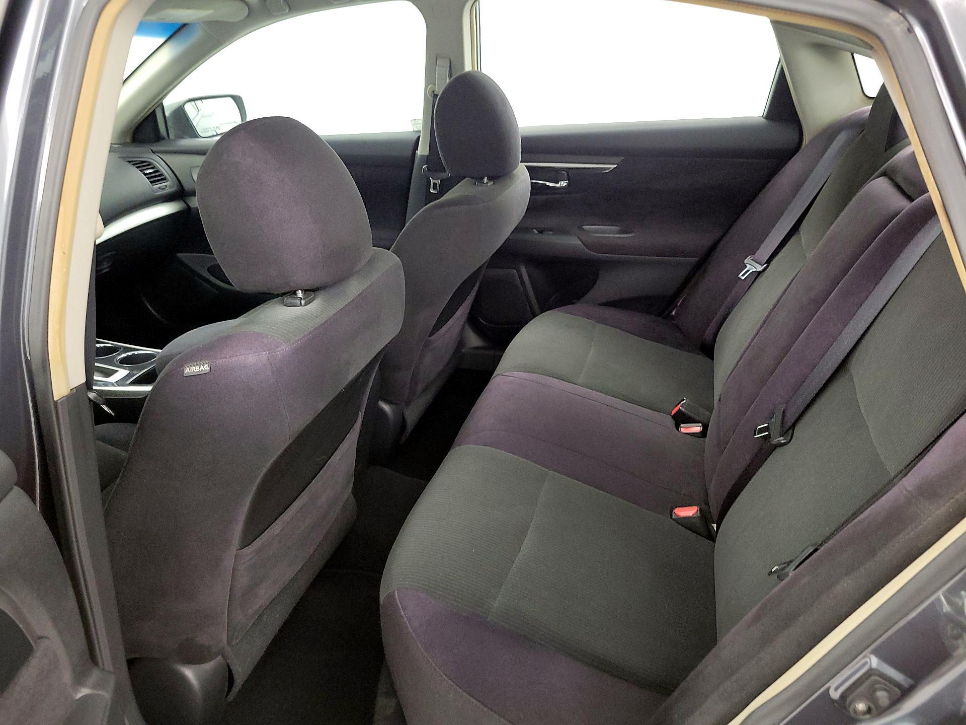 Thumbnail: 2013 Nissan Altima - 17