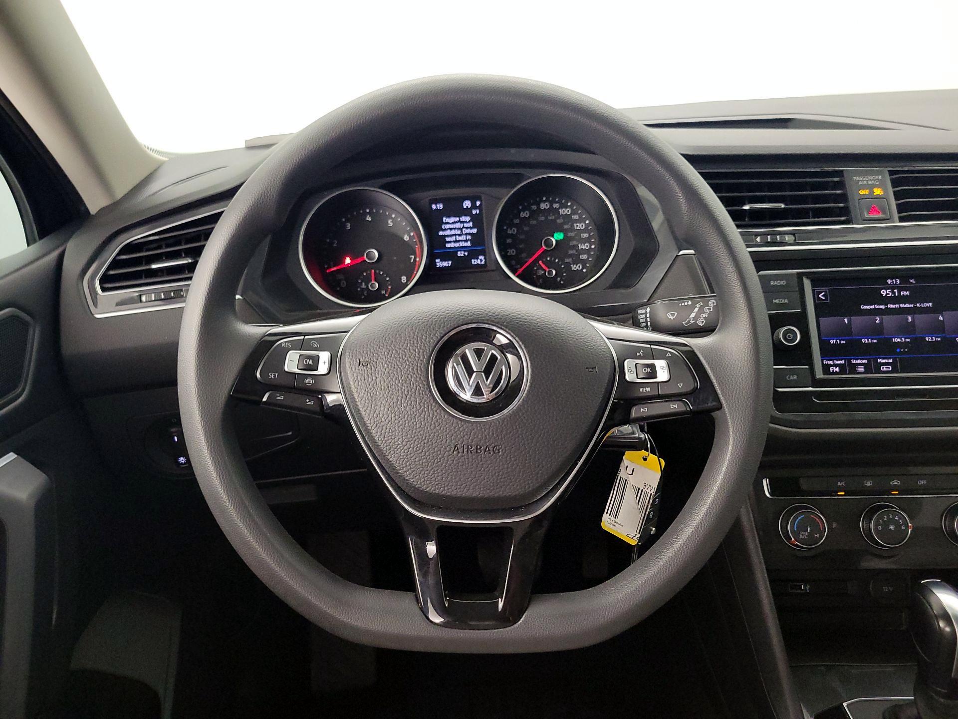 Thumbnail: 2019 Volkswagen Tiguan - 10