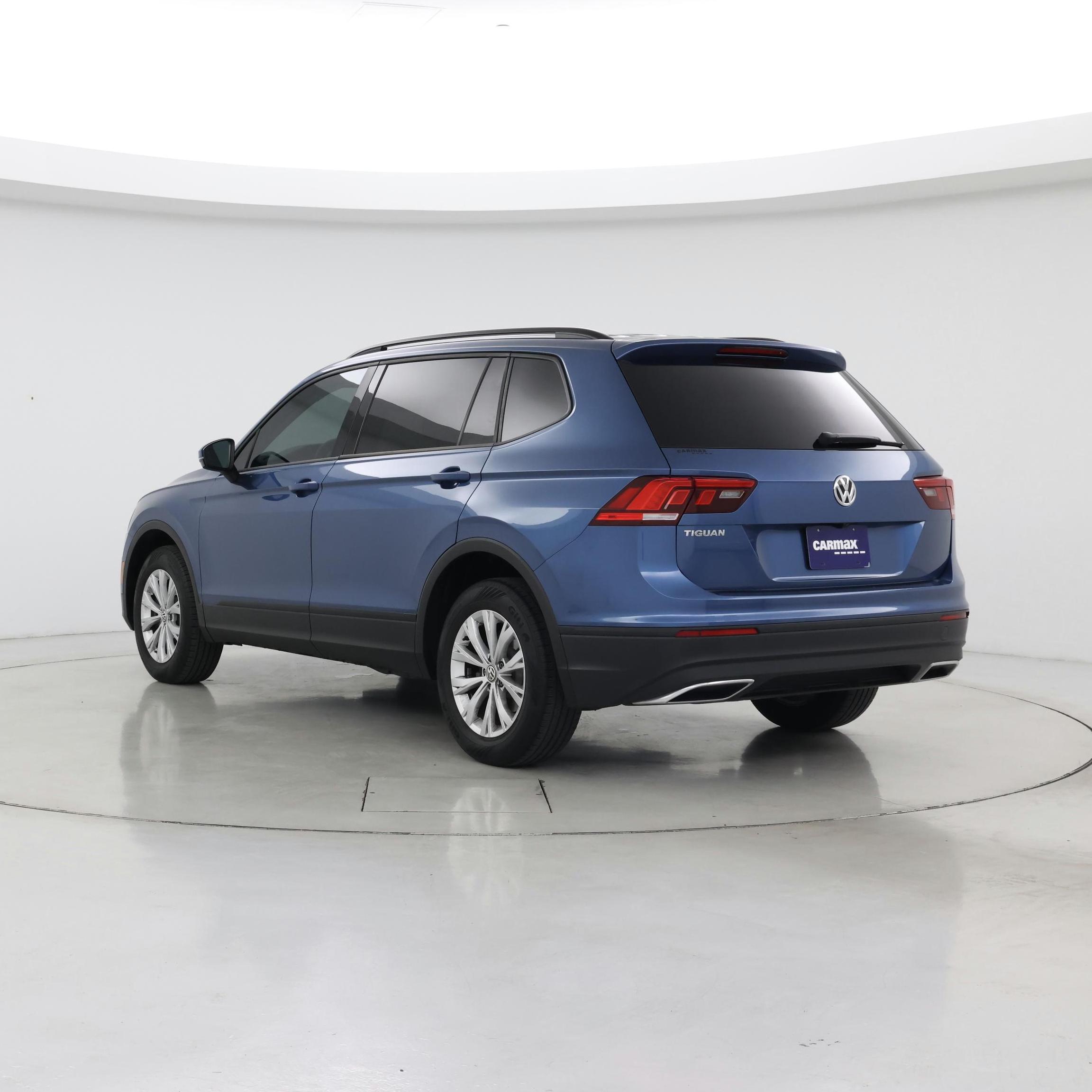 Thumbnail: 2019 Volkswagen Tiguan - 2