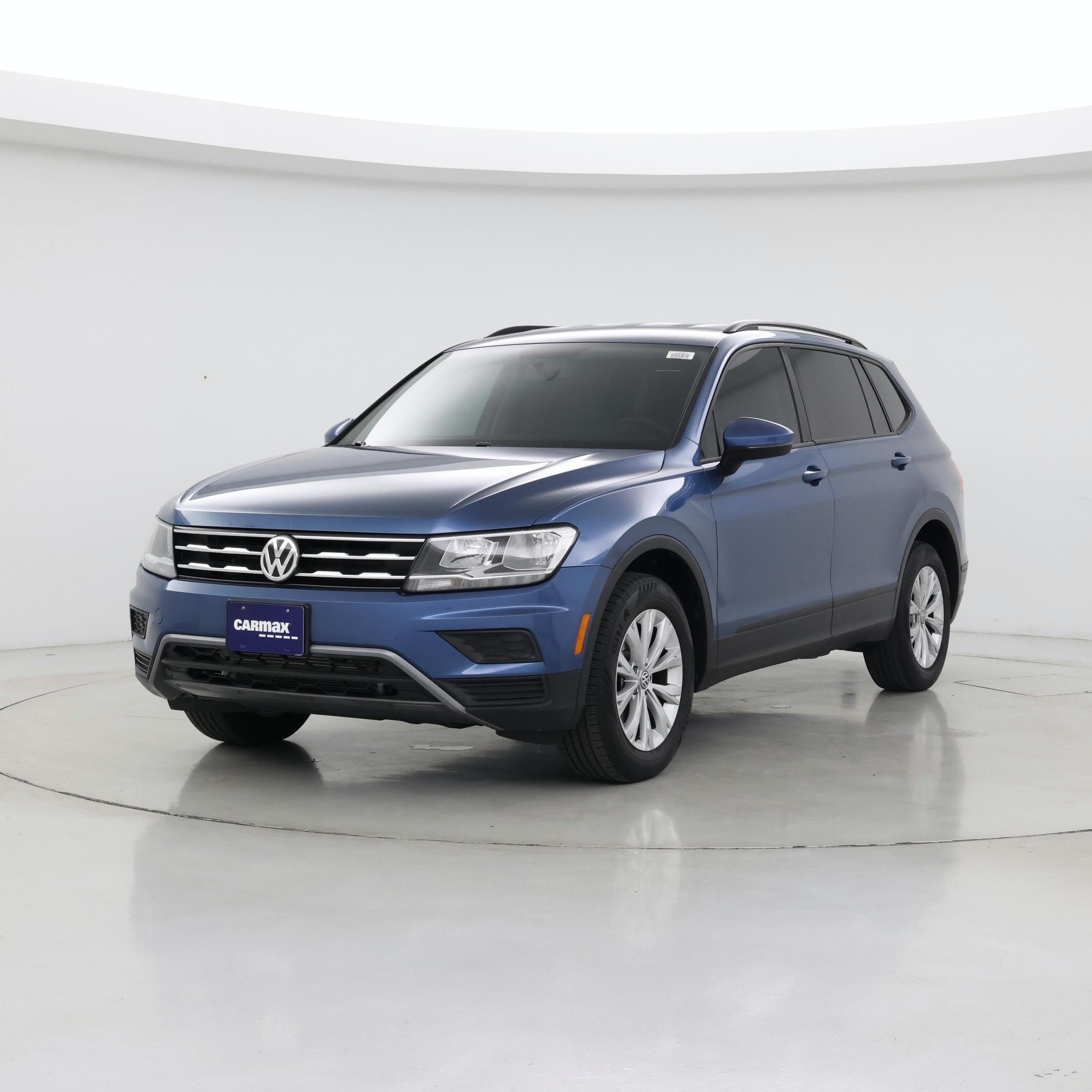 Thumbnail: 2019 Volkswagen Tiguan - 4