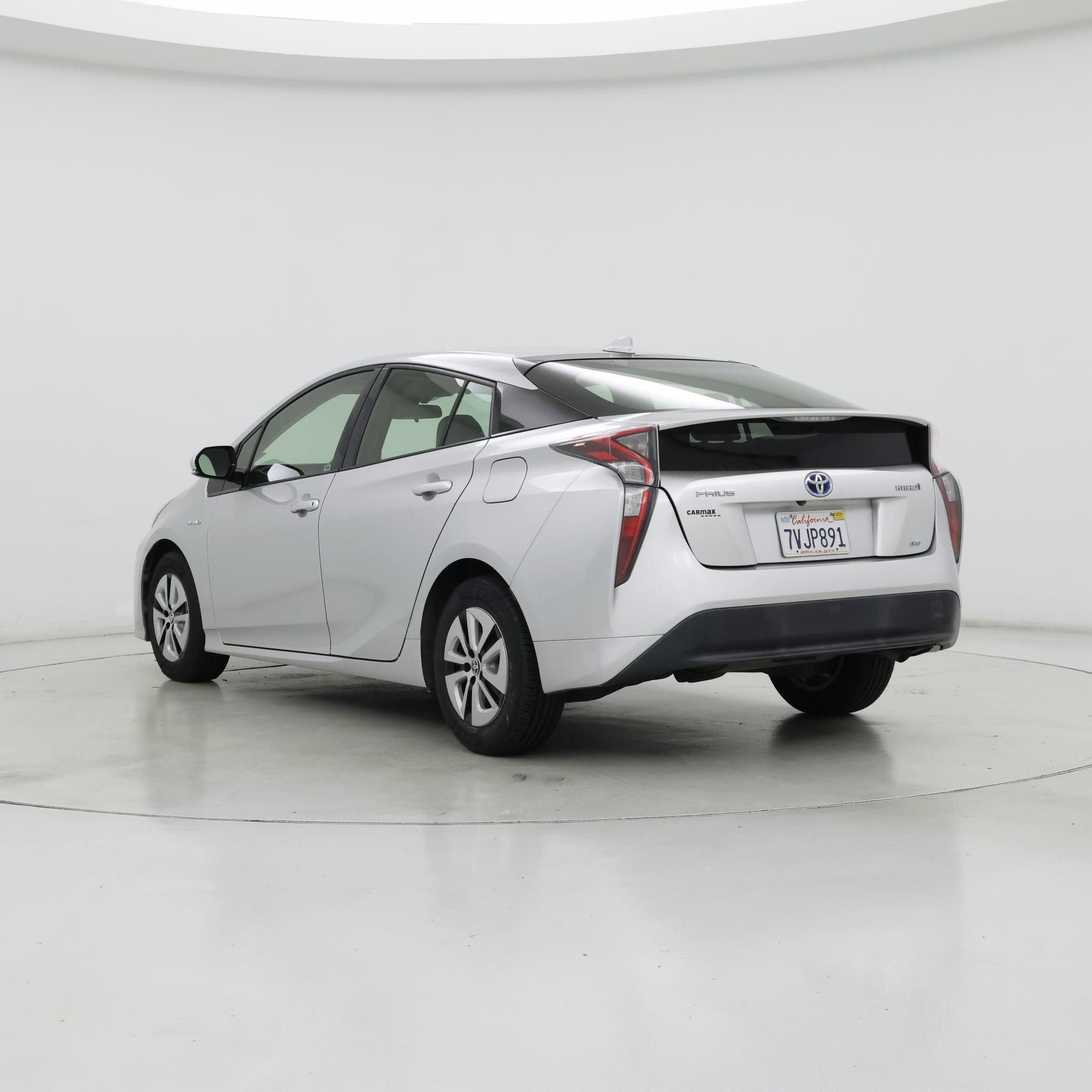 Thumbnail: 2017 Toyota Prius - 2