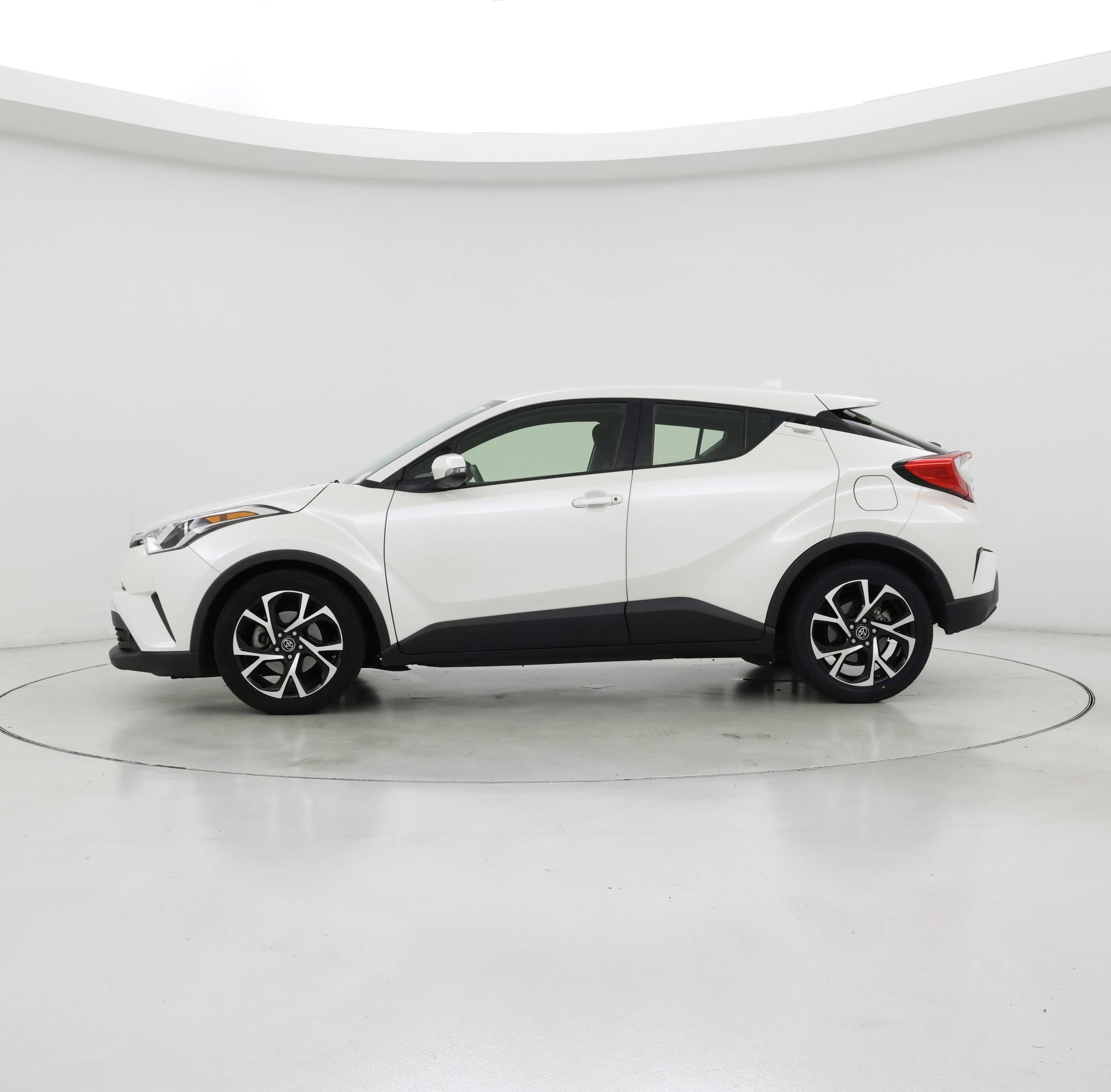 Thumbnail: 2019 Toyota C-HR - 3