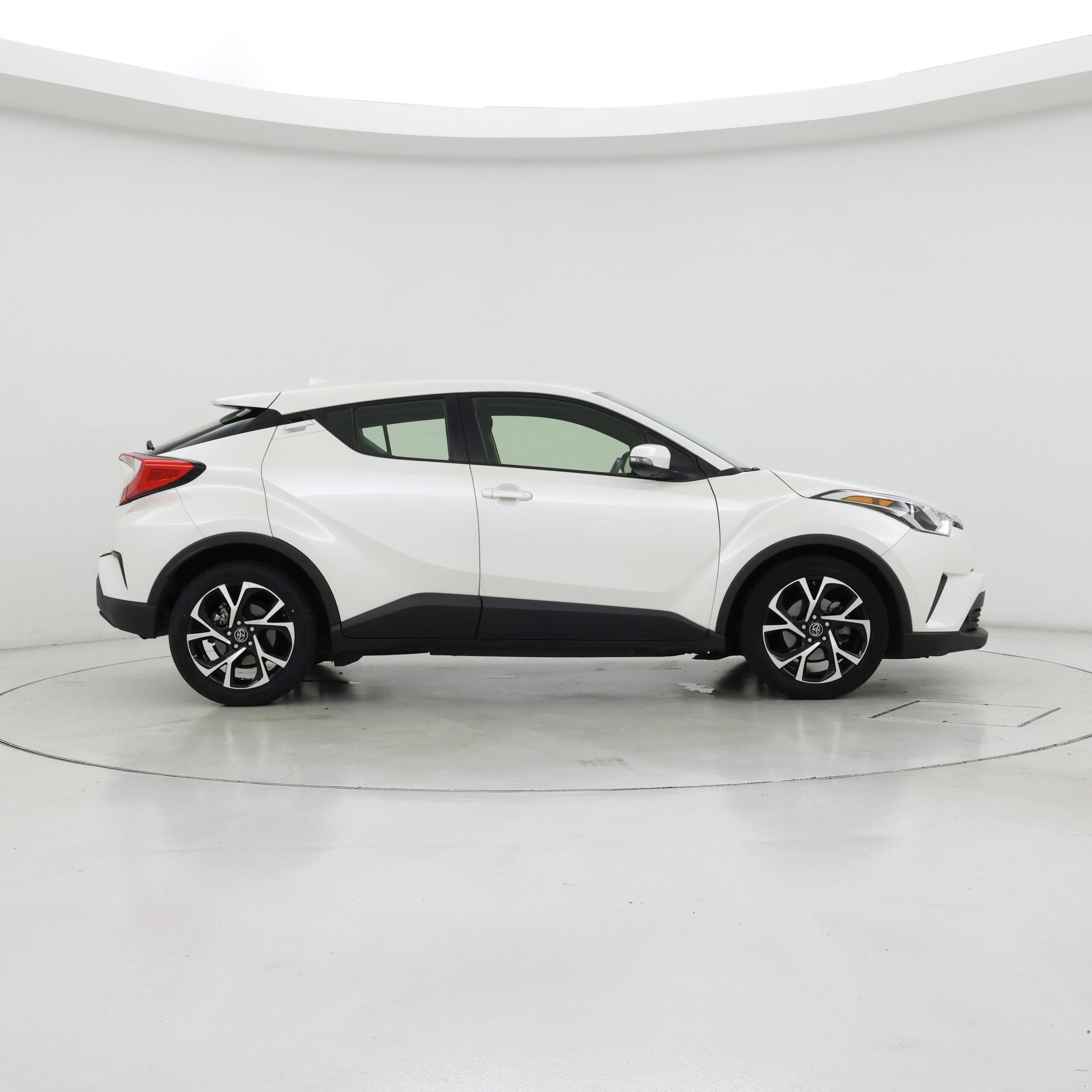 Thumbnail: 2019 Toyota C-HR - 7