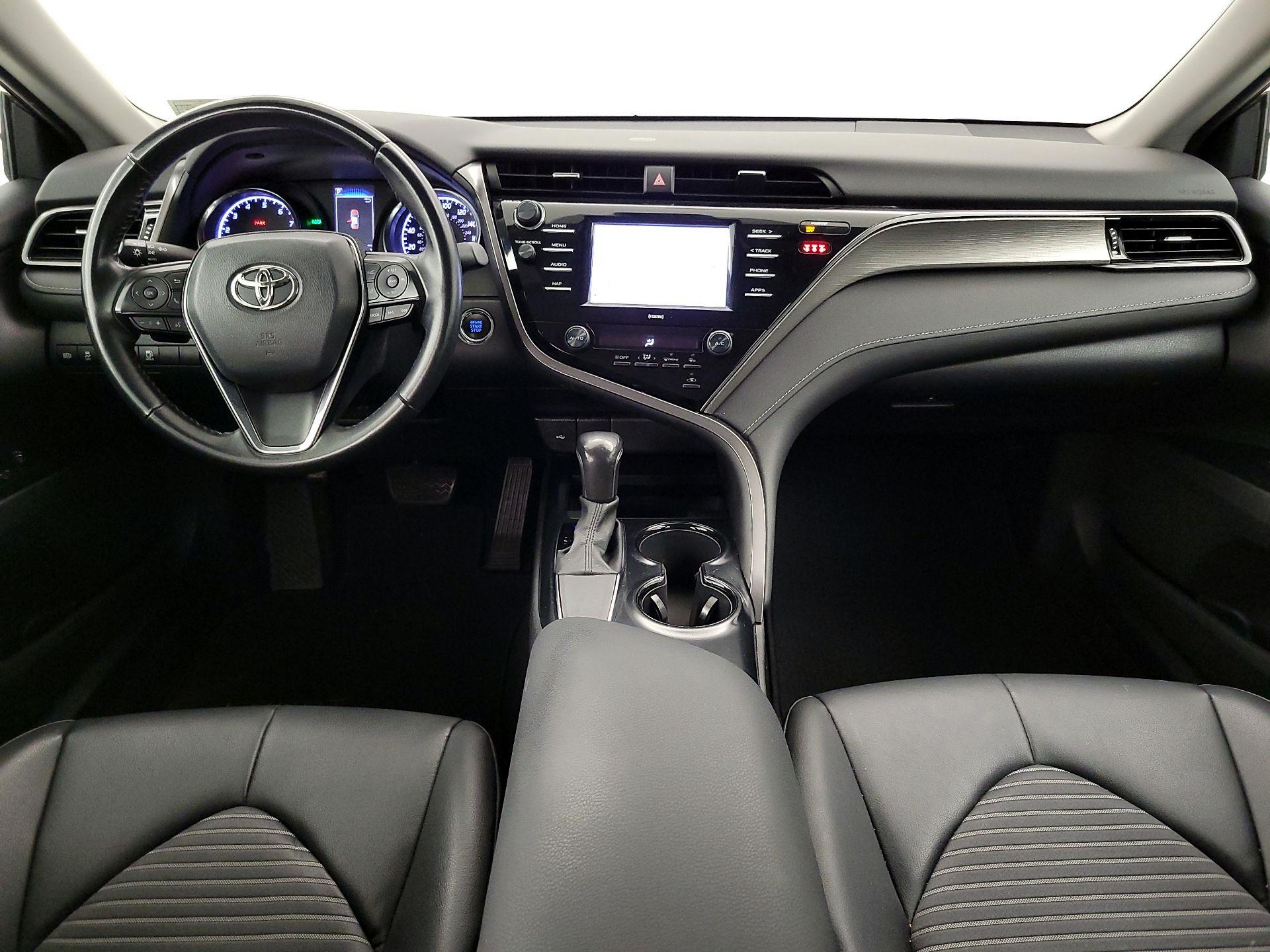 Thumbnail: 2020 Toyota Camry - 9