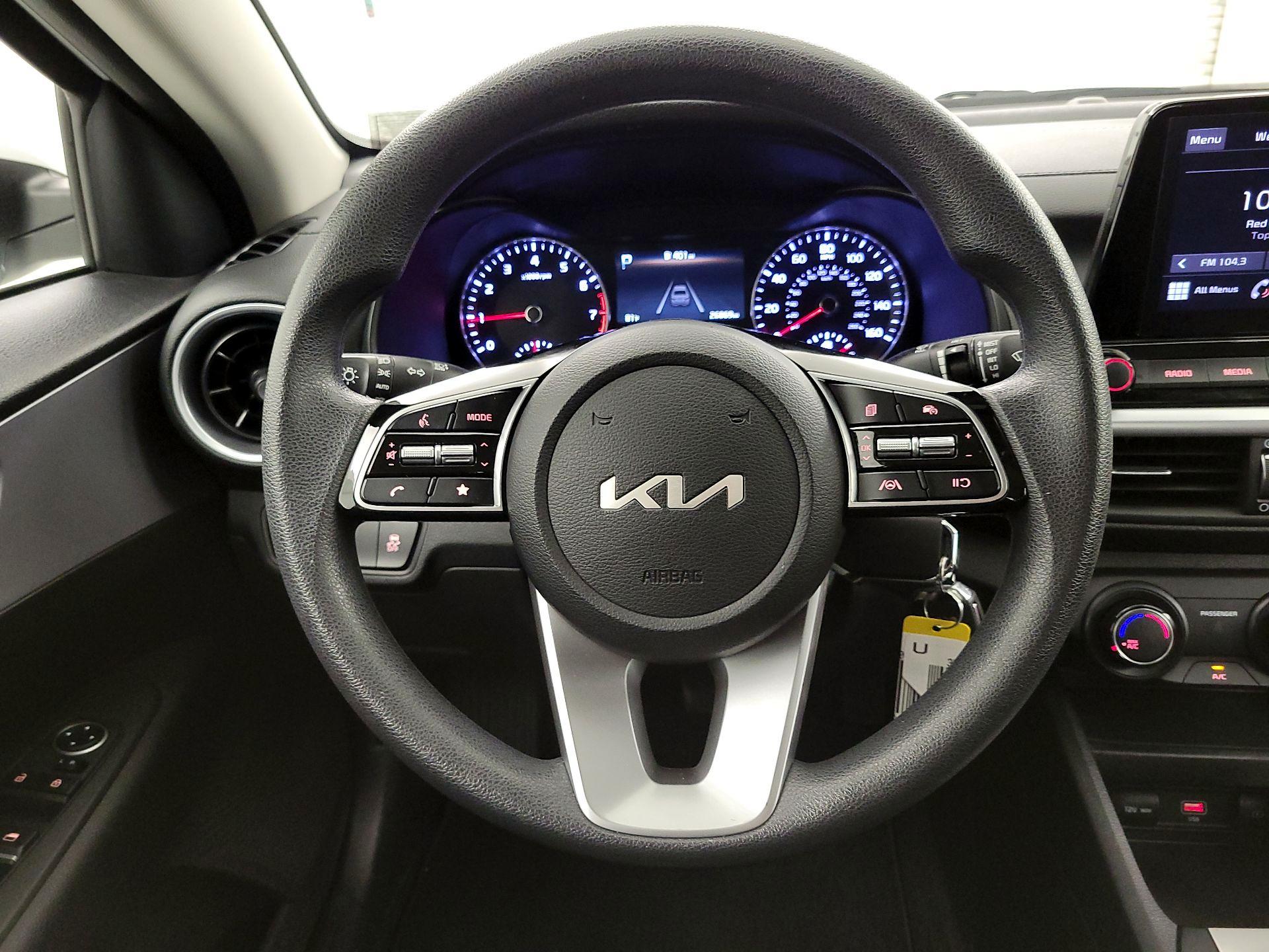 Thumbnail: 2024 Kia Forte - 10