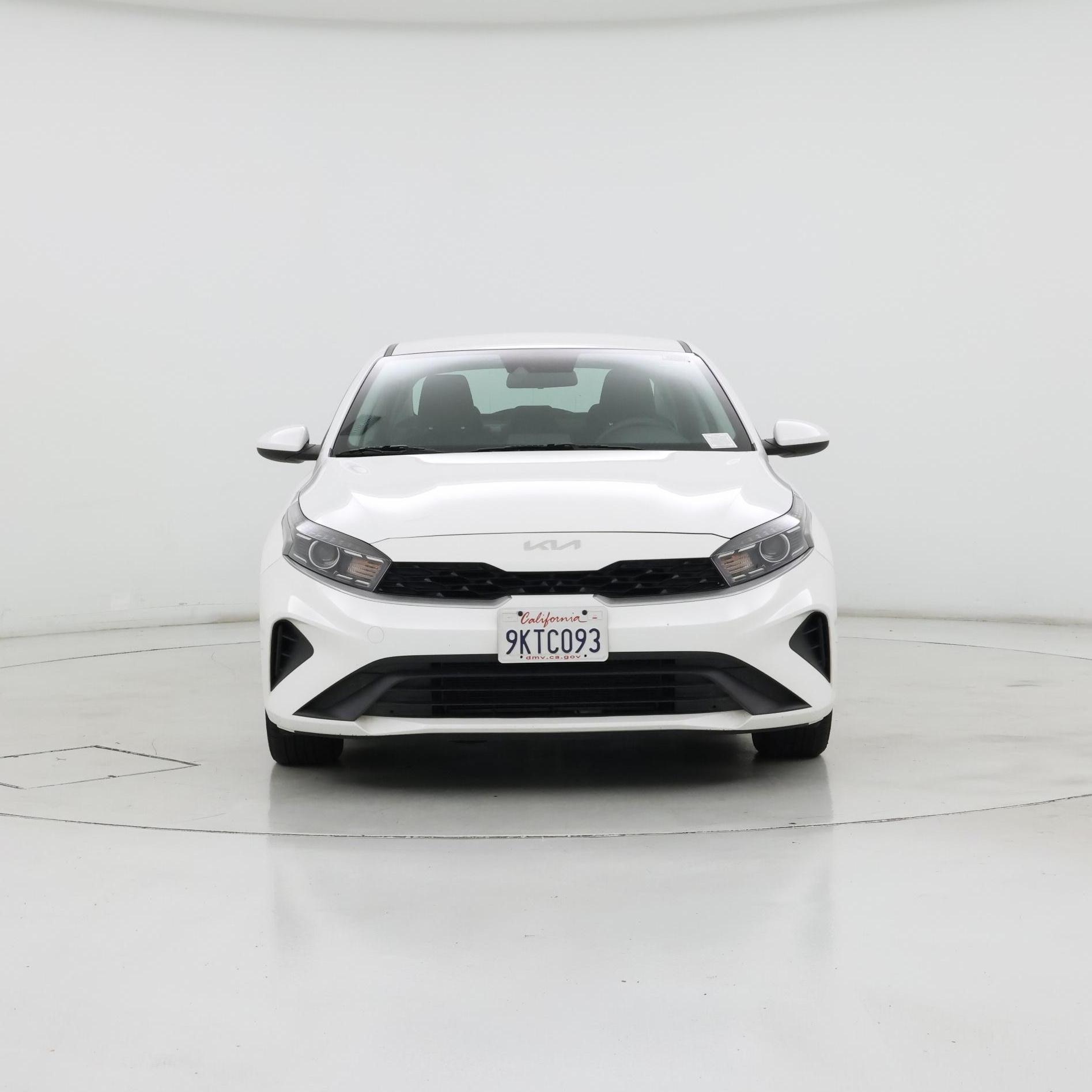 Thumbnail: 2024 Kia Forte - 5