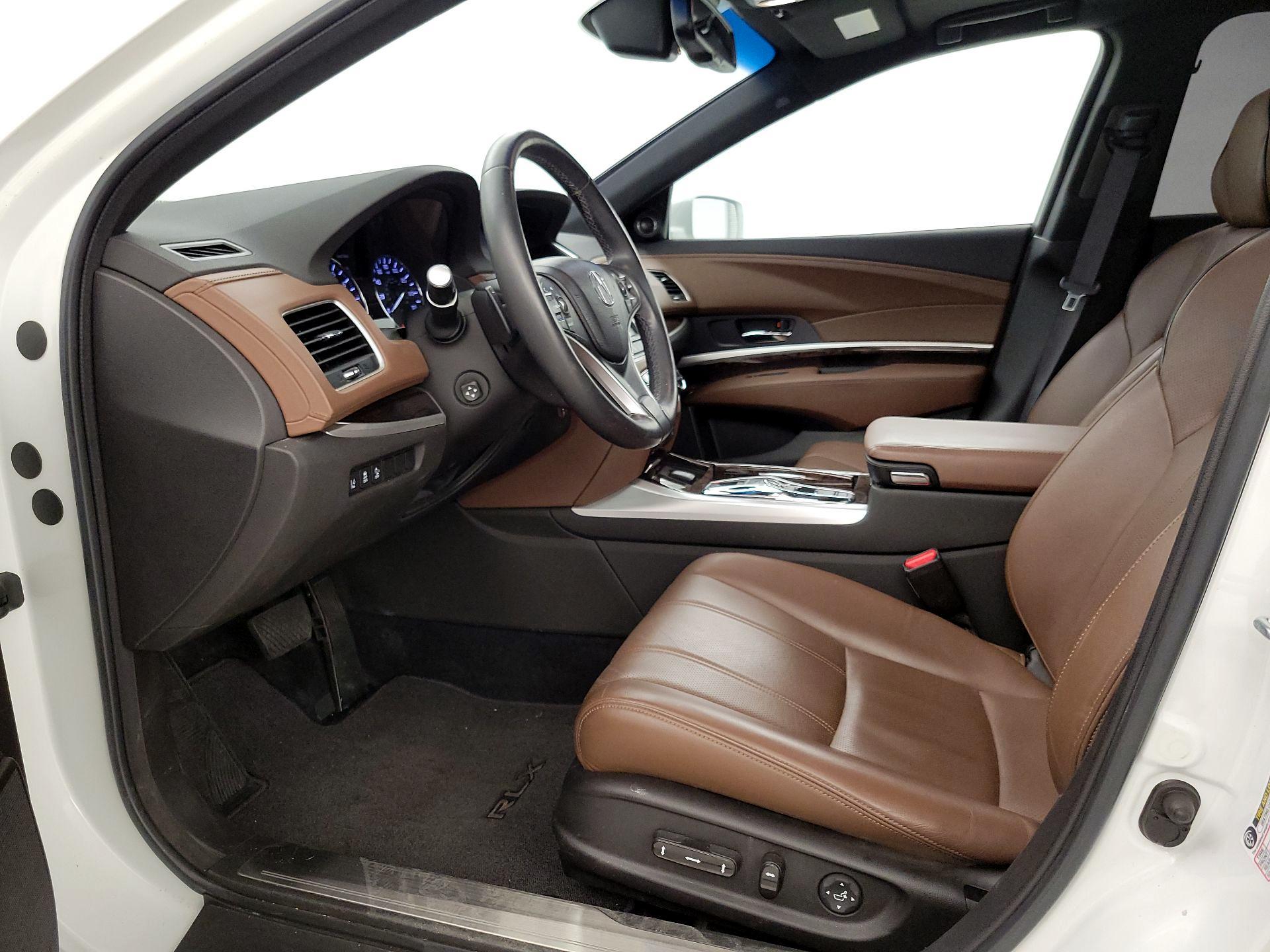 Thumbnail: 2020 Acura RLX - 11