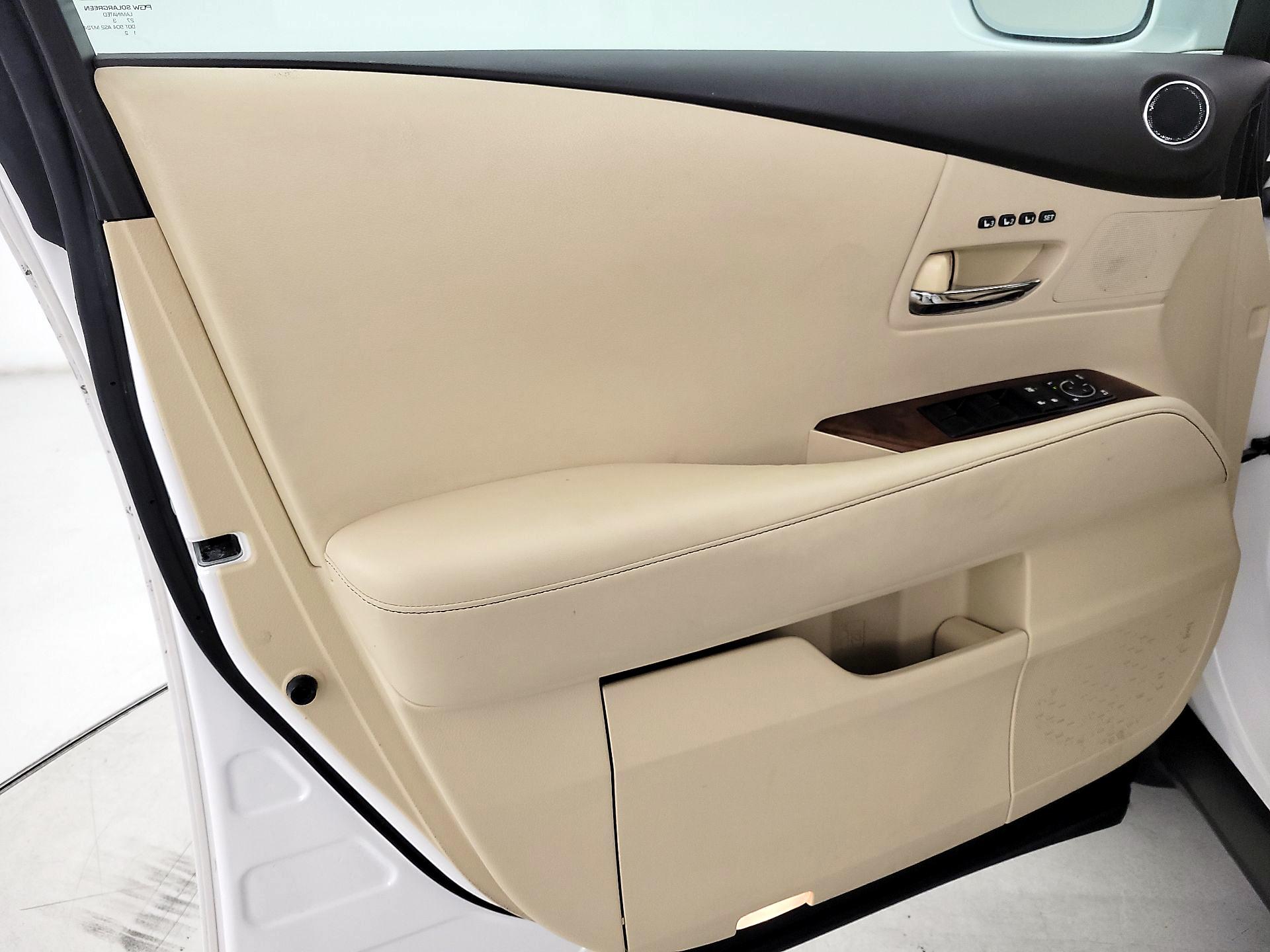 Thumbnail: 2013 Lexus RX - 12