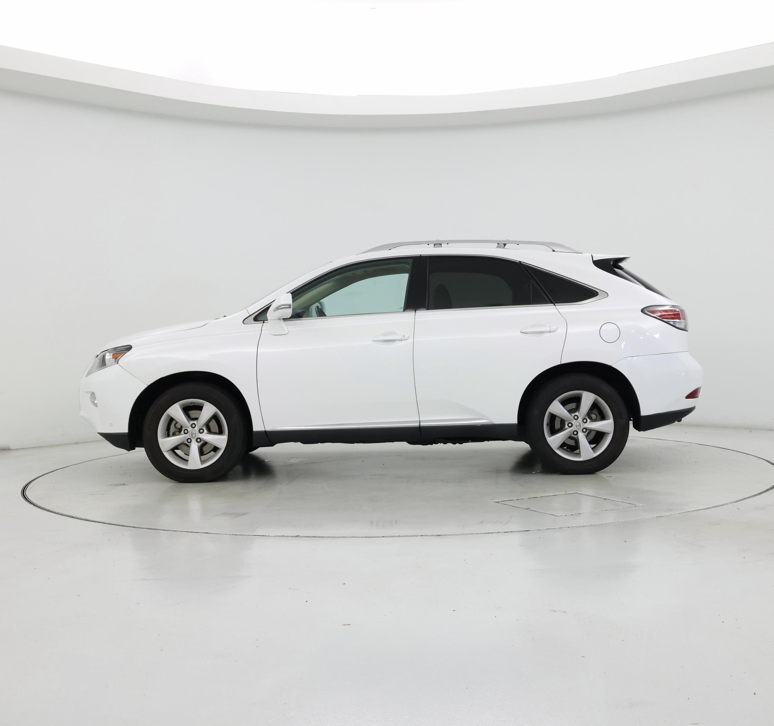 Thumbnail: 2013 Lexus RX - 3