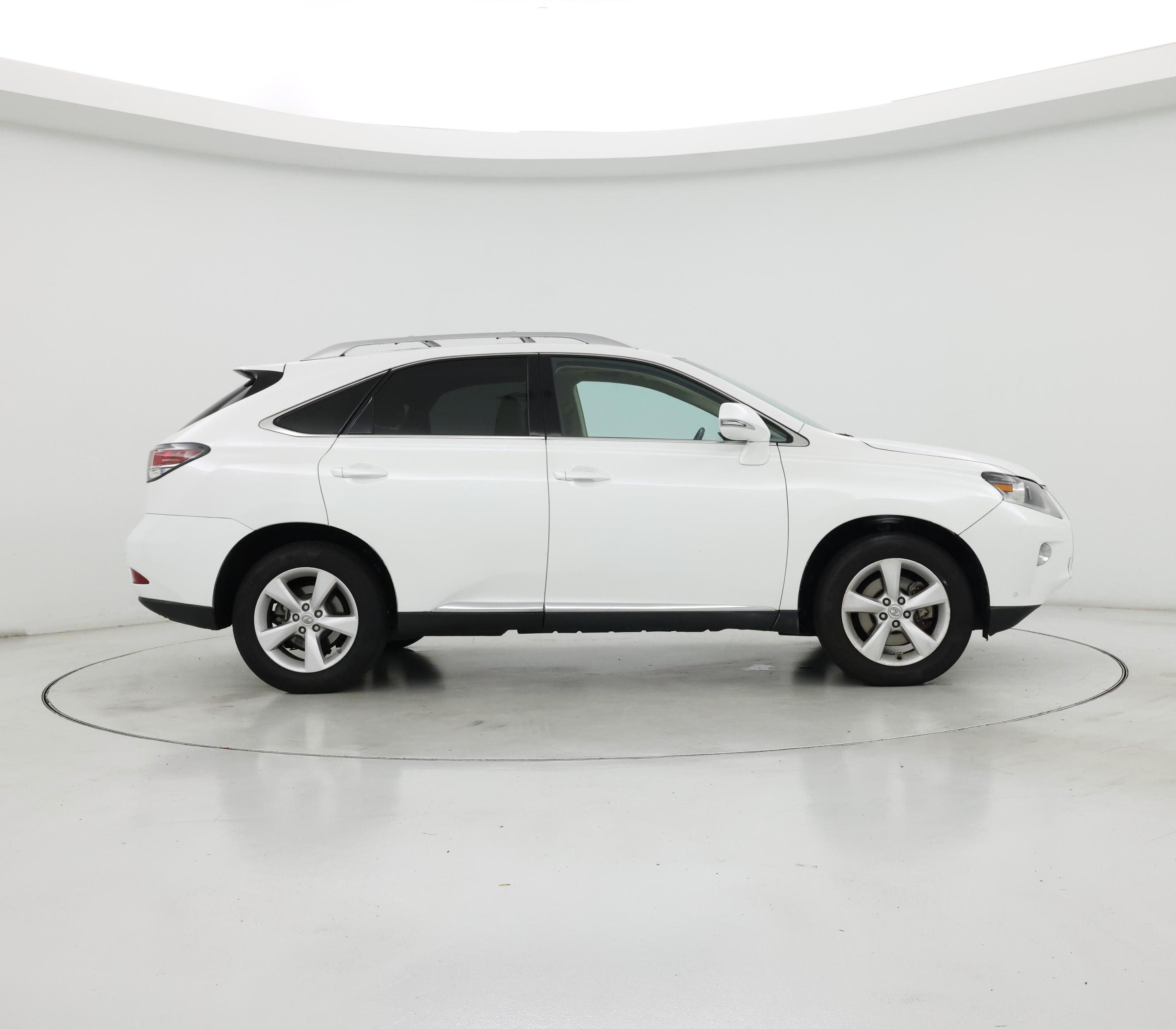 Thumbnail: 2013 Lexus RX - 7