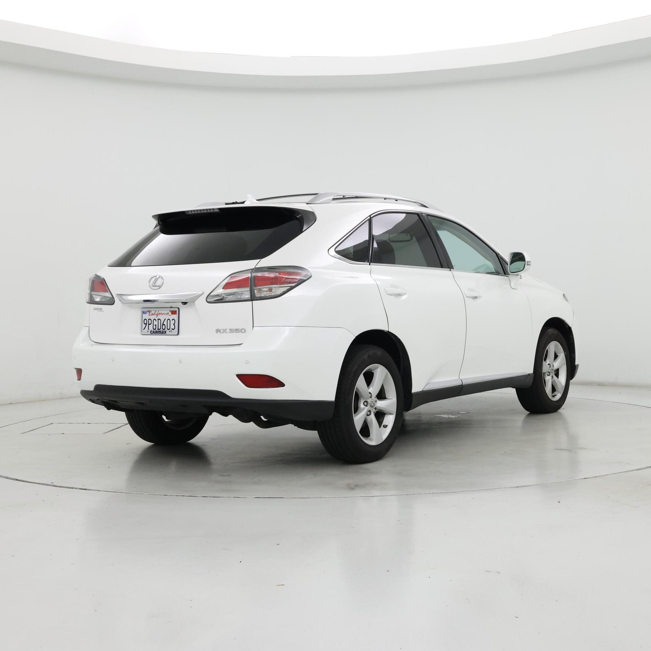 Thumbnail: 2013 Lexus RX - 8