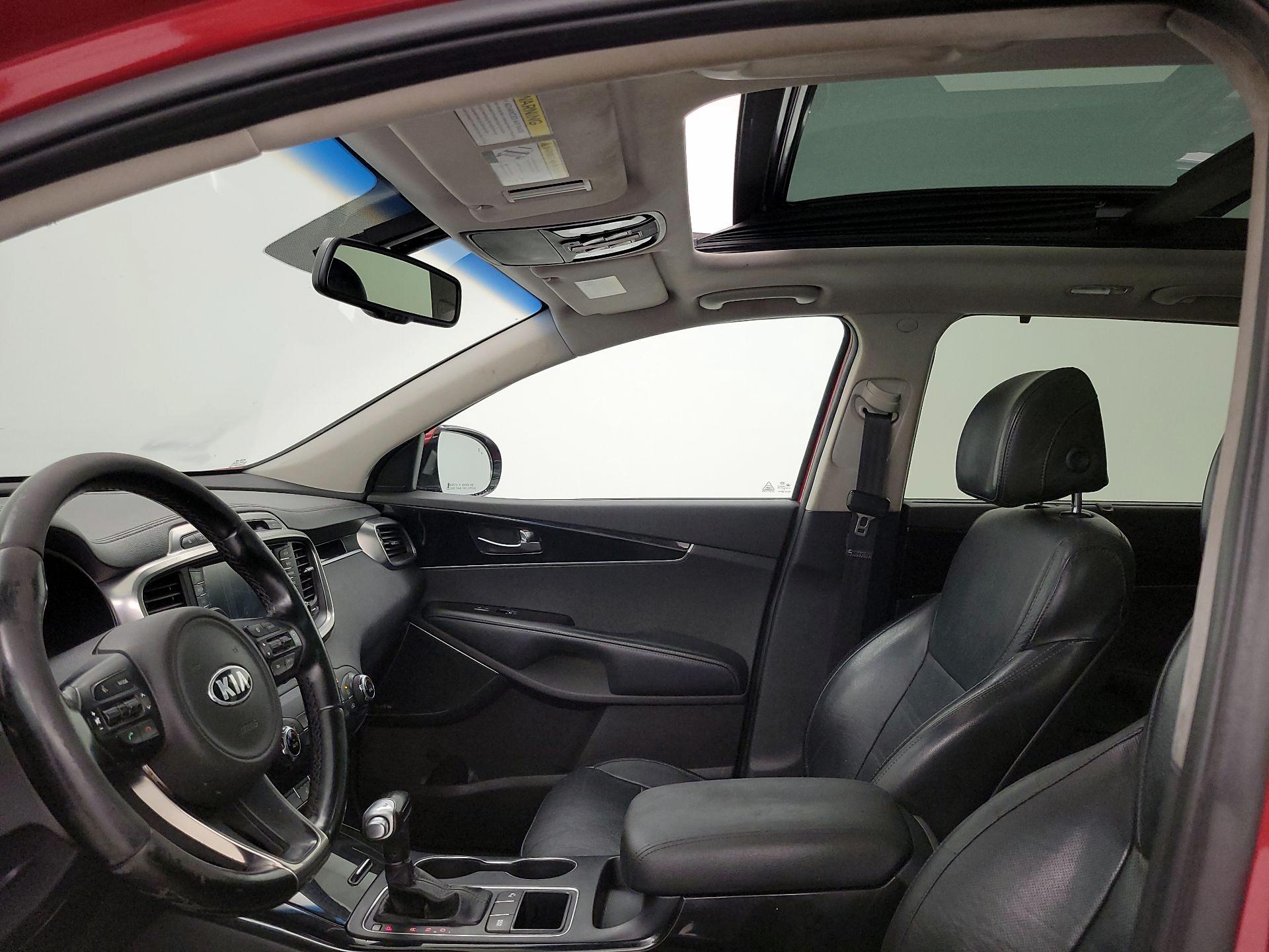 Thumbnail: 2017 Kia Sorento - 20
