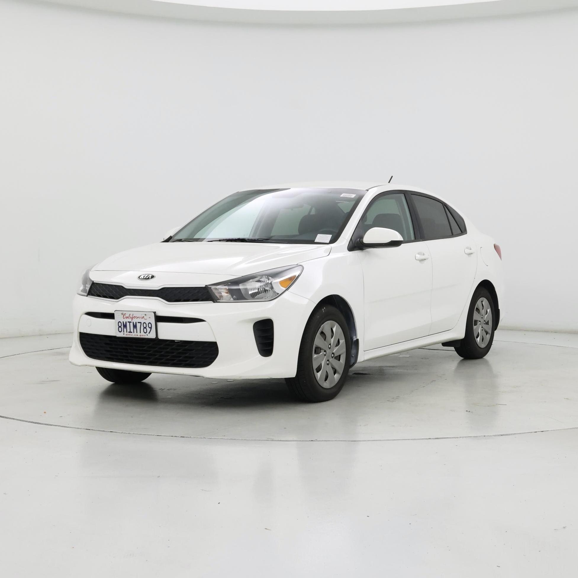 Thumbnail: 2019 Kia Rio - 4