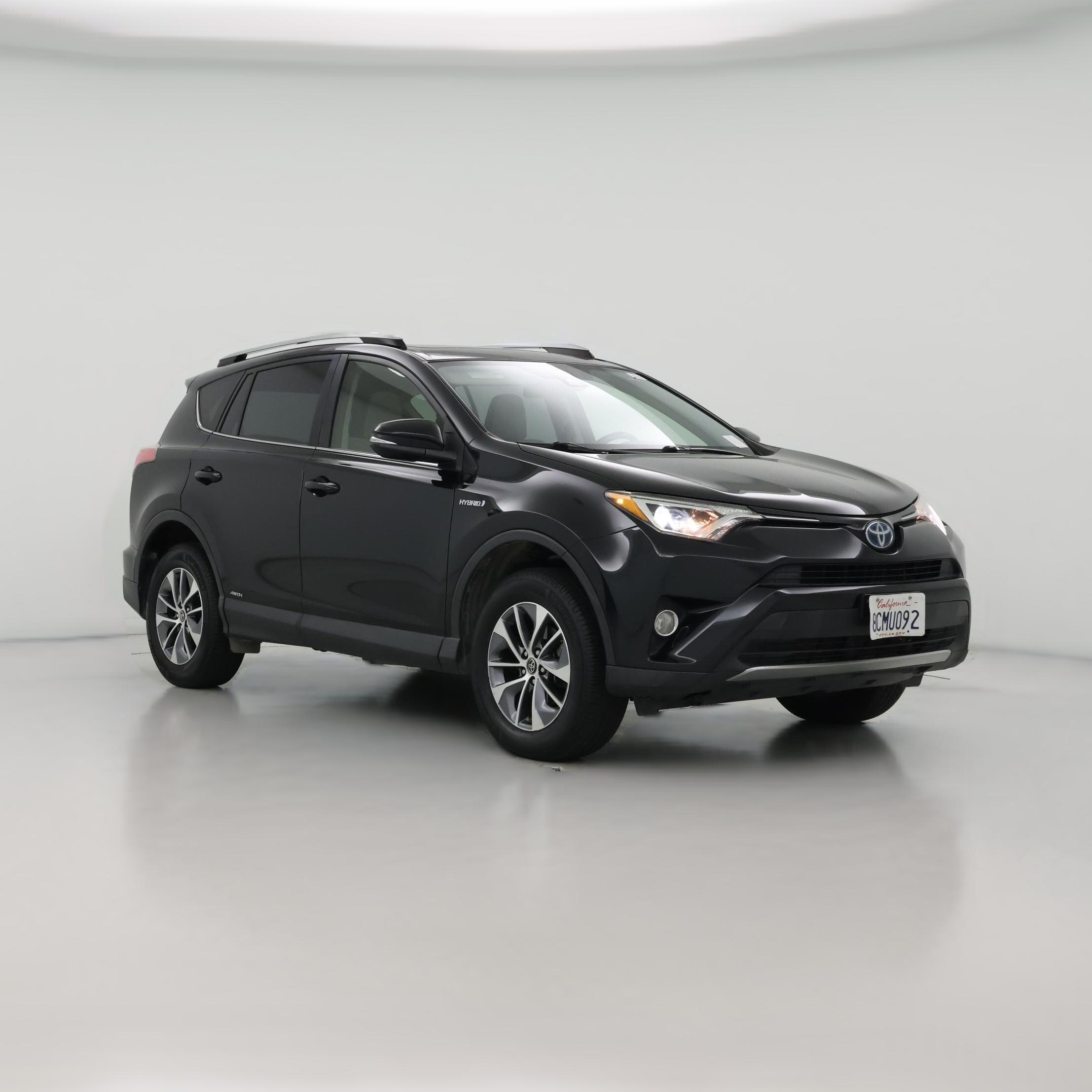 Thumbnail: 2018 Toyota RAV4 - 1