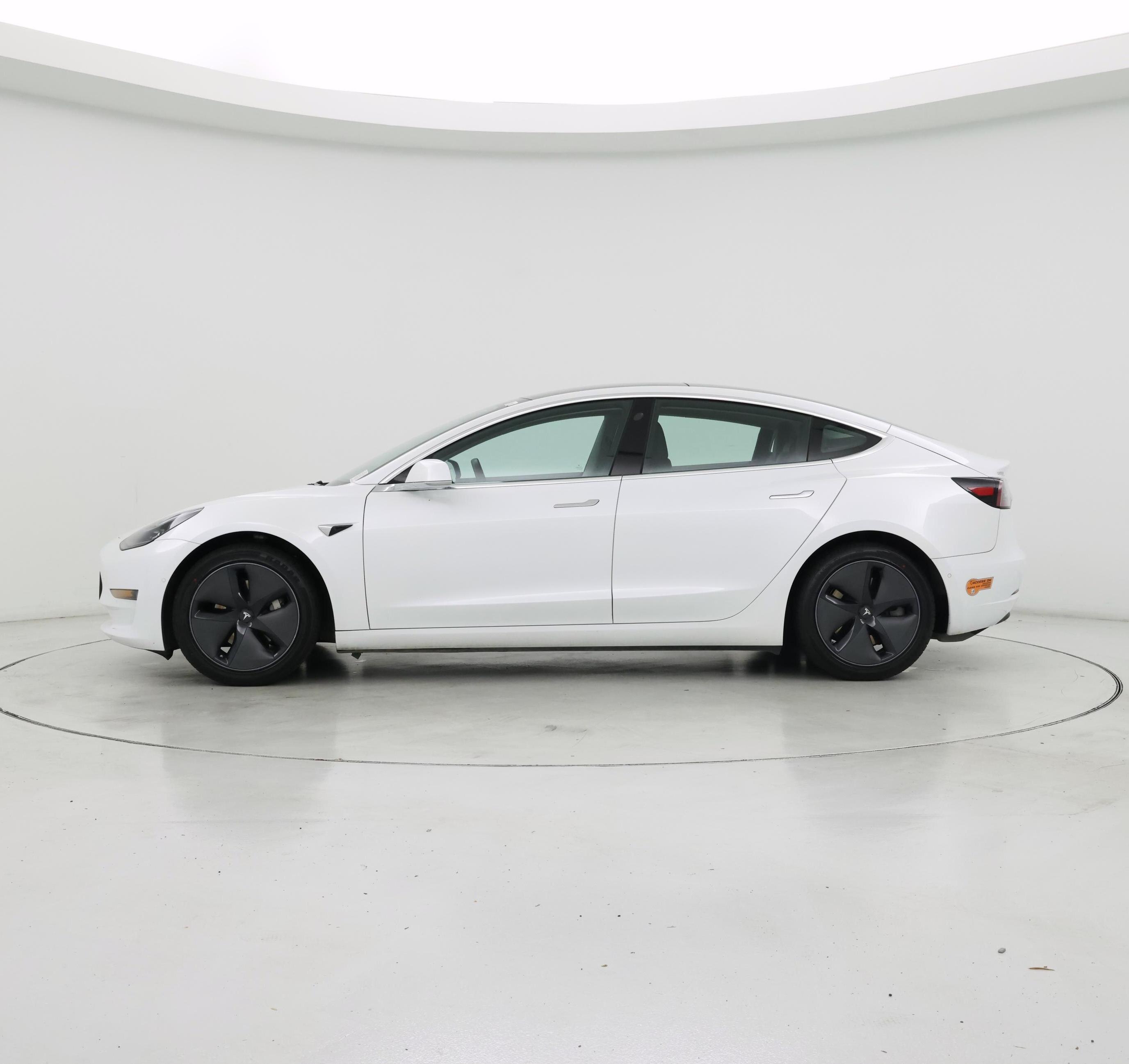 Thumbnail: 2020 Tesla Model 3 - 3